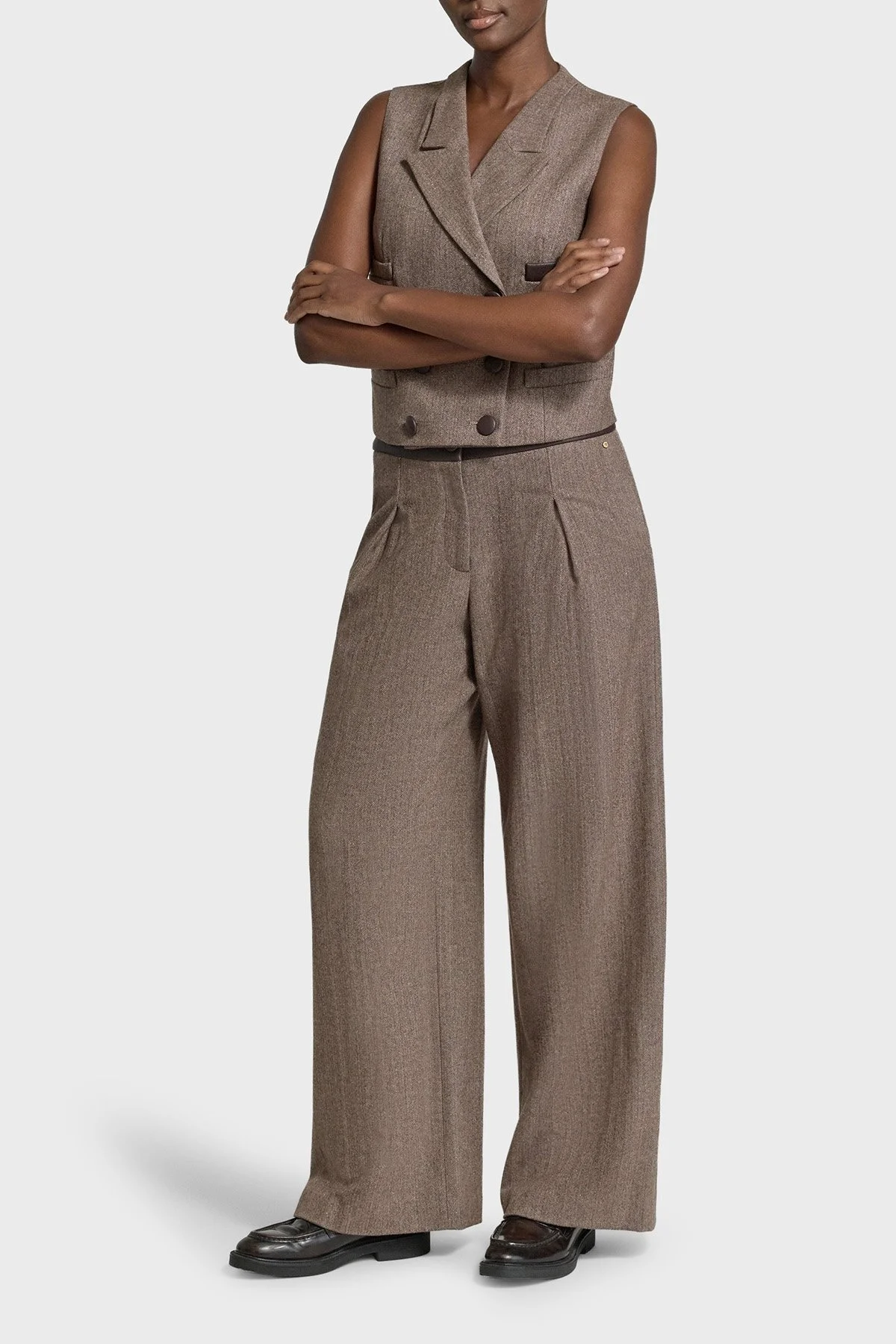 Armani Exchange Relaxed Fit Balıksırtı Desenli Kadın Pantolon XW002479 AF26078 F6044 Kahve - 2