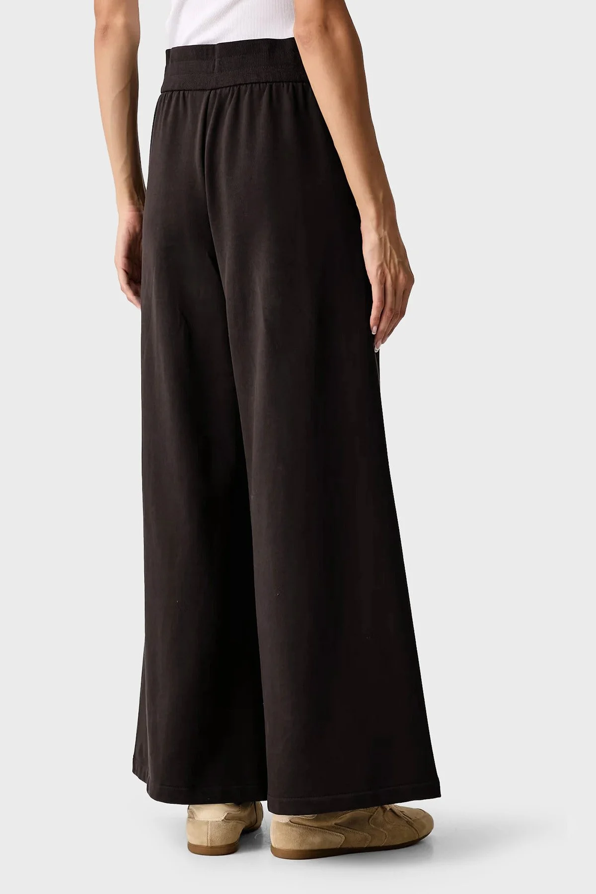 Armani Exchange Relaxed Fit Geniş Paça Kadın Pantolon XW002663 AF25527 U6032 Kahve - 2