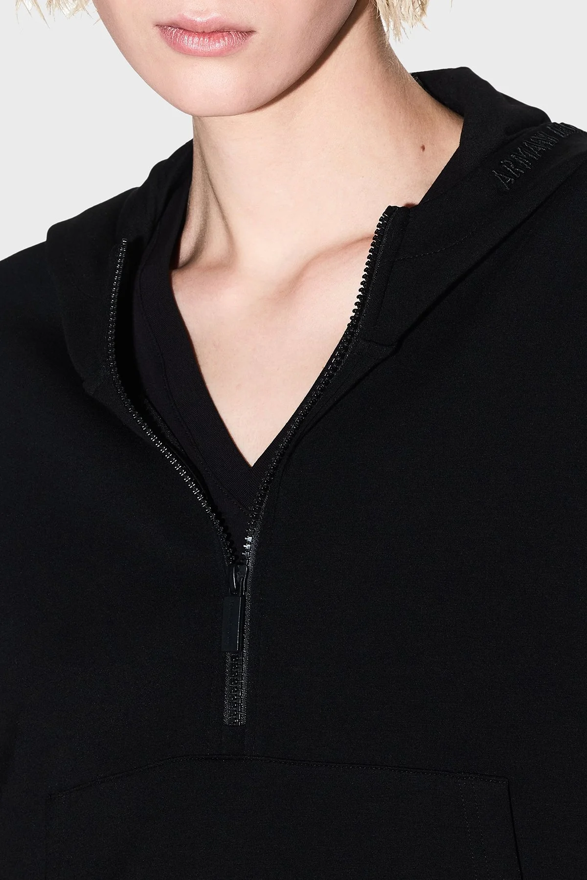 Armani Exchange Relaxed Fit Kapüşonlu Yaka Kanguru Cepli Kadın Sweat XW000980 AF16111 UC001 Siyah - 4