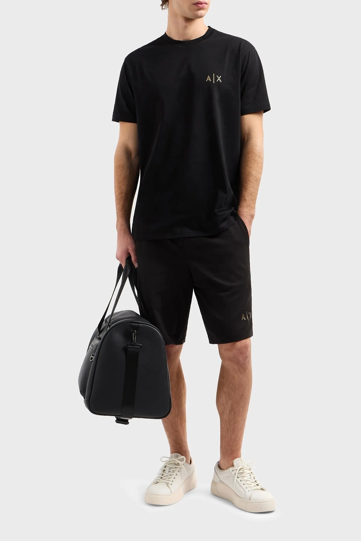 Armani Exchange Relaxed Fit Lastikli Bel Logolu Erkek Short XM000334 AF12269 UC001 SİYAH - 13