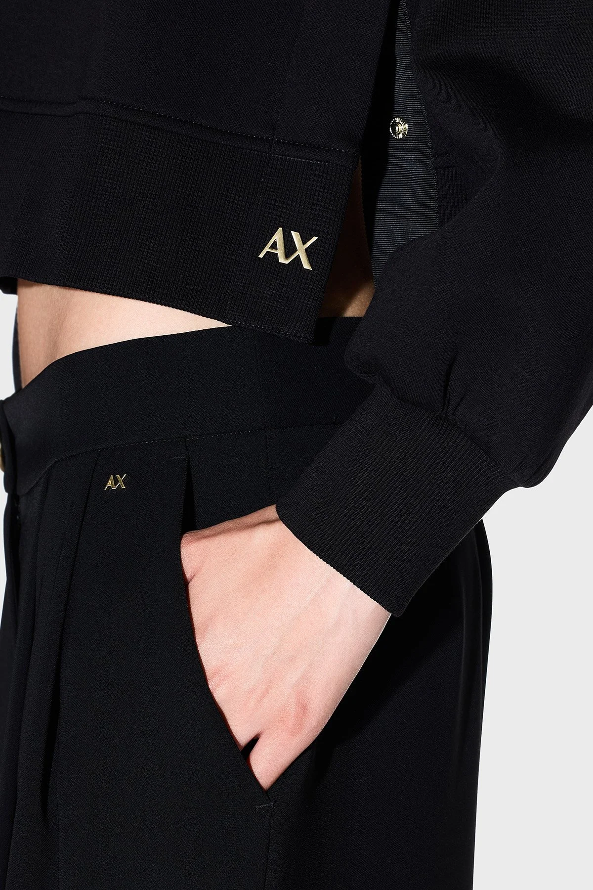 Armani Exchange Relaxed Fit Yüksek Bel Geniş Paça Bayan Pantolon XW001826 AF16125 UC001 SİYAH - 4