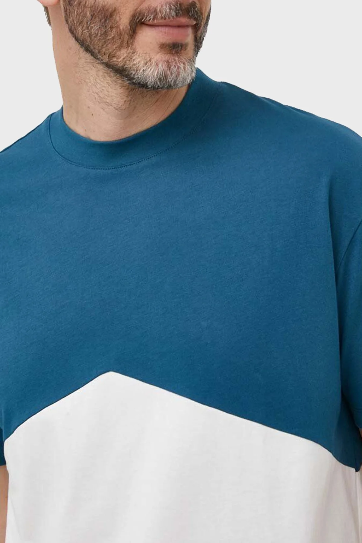 Armani Exchange Renk Bloklu % 100 Pamuk Regular Fit Sıfır Yaka Erkek T Shirt 6RZMLC ZJ9JZ 21CN LACİVERT-BEYAZ - 5