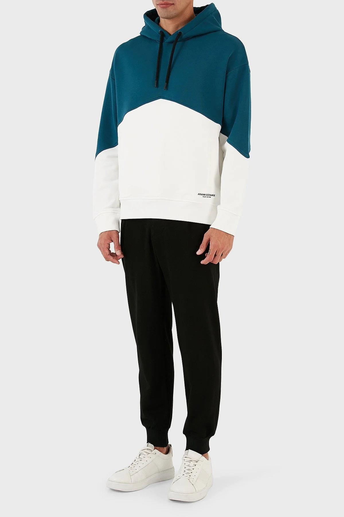 Armani Exchange Renk Bloklu Kapüşonlu % 100 Pamuklu Regular Fit Erkek Sweat 6RZMLB ZJ4XZ 21CN LACİVERT-BEYAZ - 9