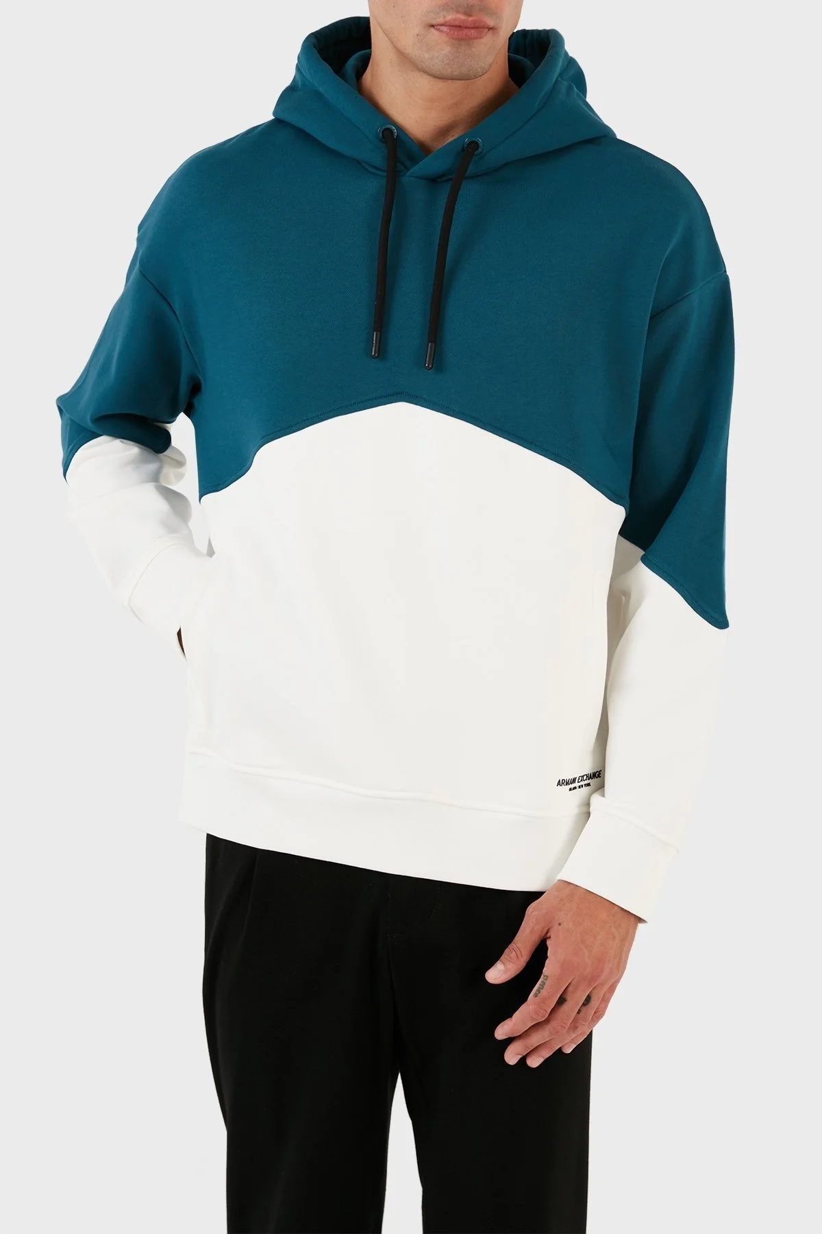 Armani Exchange Renk Bloklu Kapüşonlu % 100 Pamuklu Regular Fit Erkek Sweat 6RZMLB ZJ4XZ 21CN LACİVERT-BEYAZ - 10