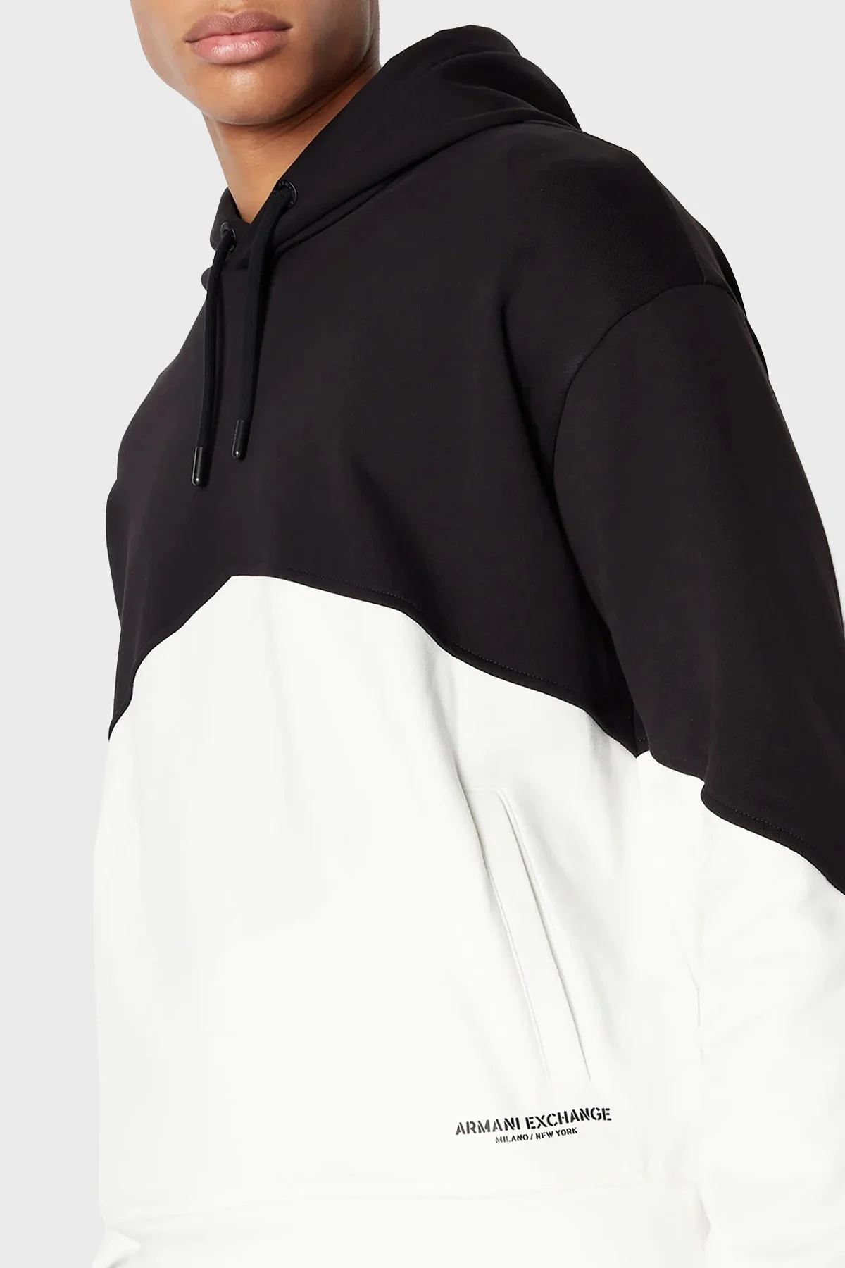 Armani Exchange Renk Bloklu Kapüşonlu % 100 Pamuklu Regular Fit Erkek Sweat 6RZMLB ZJ4XZ 22CG SİYAH-BEYAZ - 3