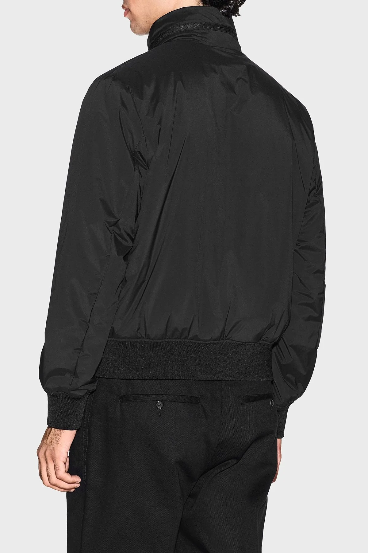 Armani Exchange Steç Regular Fit Dik Yaka Gizli Kapüşonlu Erkek Mont XM001583 AF19196 UC001 SİYAH - 3