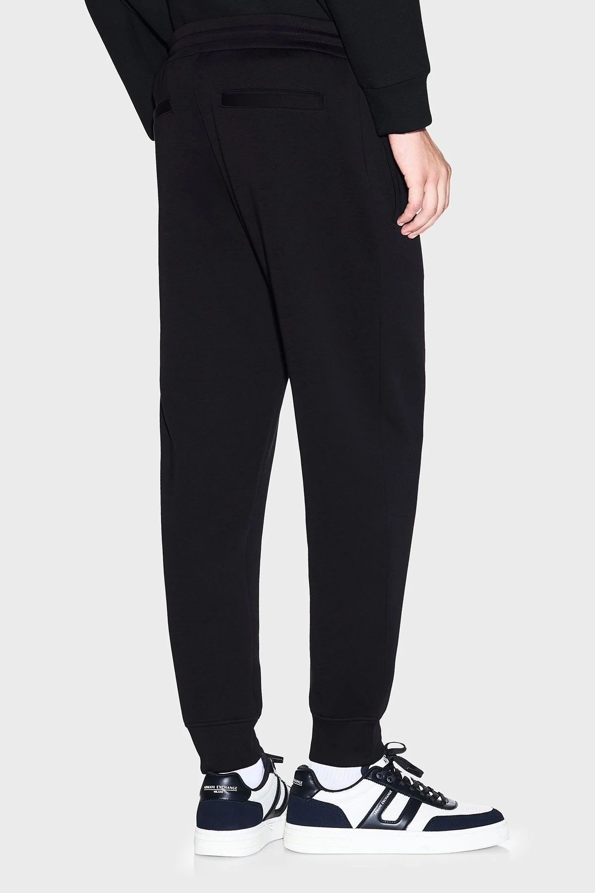 Armani Exchange Streç Pamuklu Logolu Regular Fit Jogger Erkek Pantolon XM001886 AF10818 MC004 SİYAH-GOLD - 3