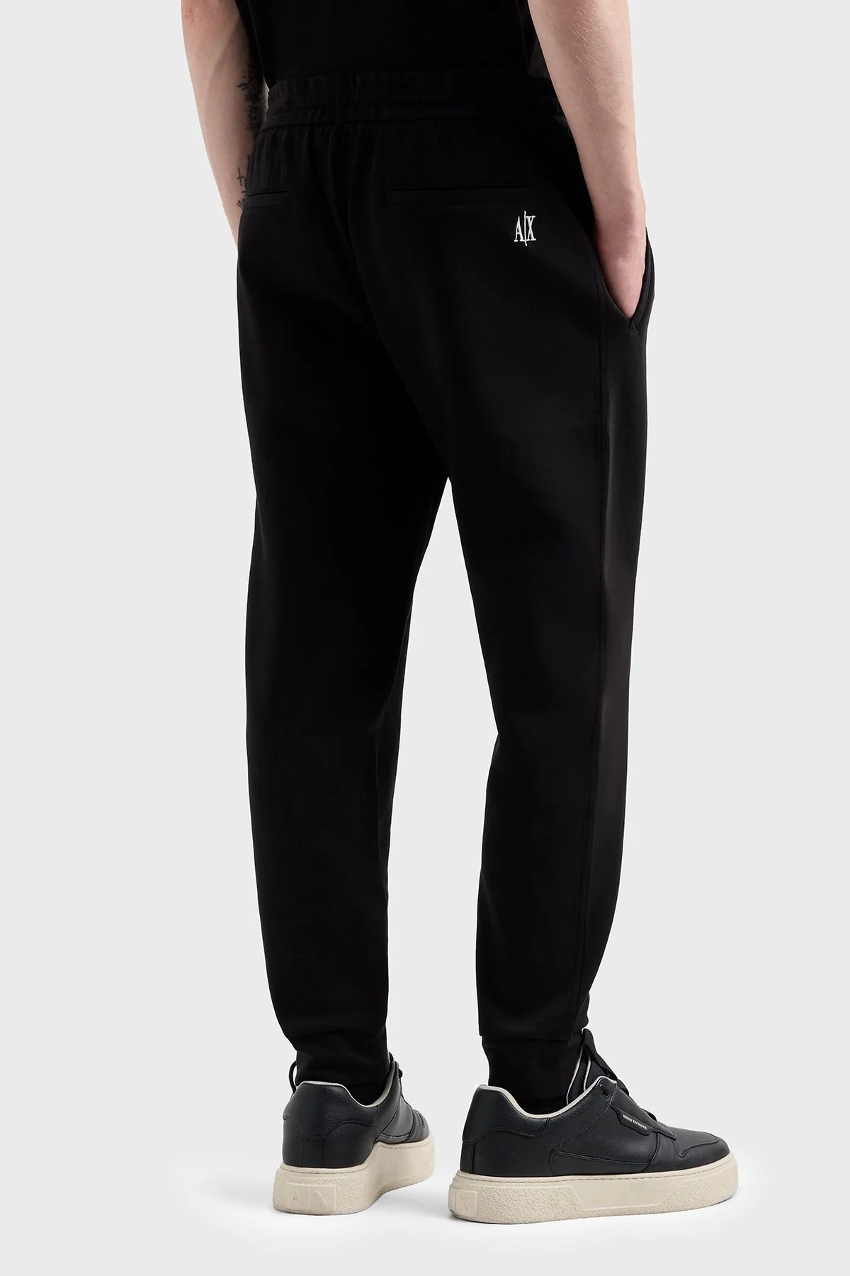 Armani Exchange Streç Pamuklu Regular Fit Normal Bel Ribanalı Paça Jogger Erkek Pantolon XM000373 AF10818 UC001 SİYAH - 8