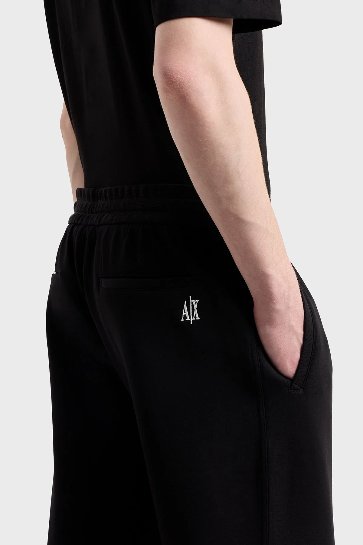 Armani Exchange Streç Pamuklu Regular Fit Normal Bel Ribanalı Paça Jogger Erkek Pantolon XM000373 AF10818 UC001 SİYAH - 9