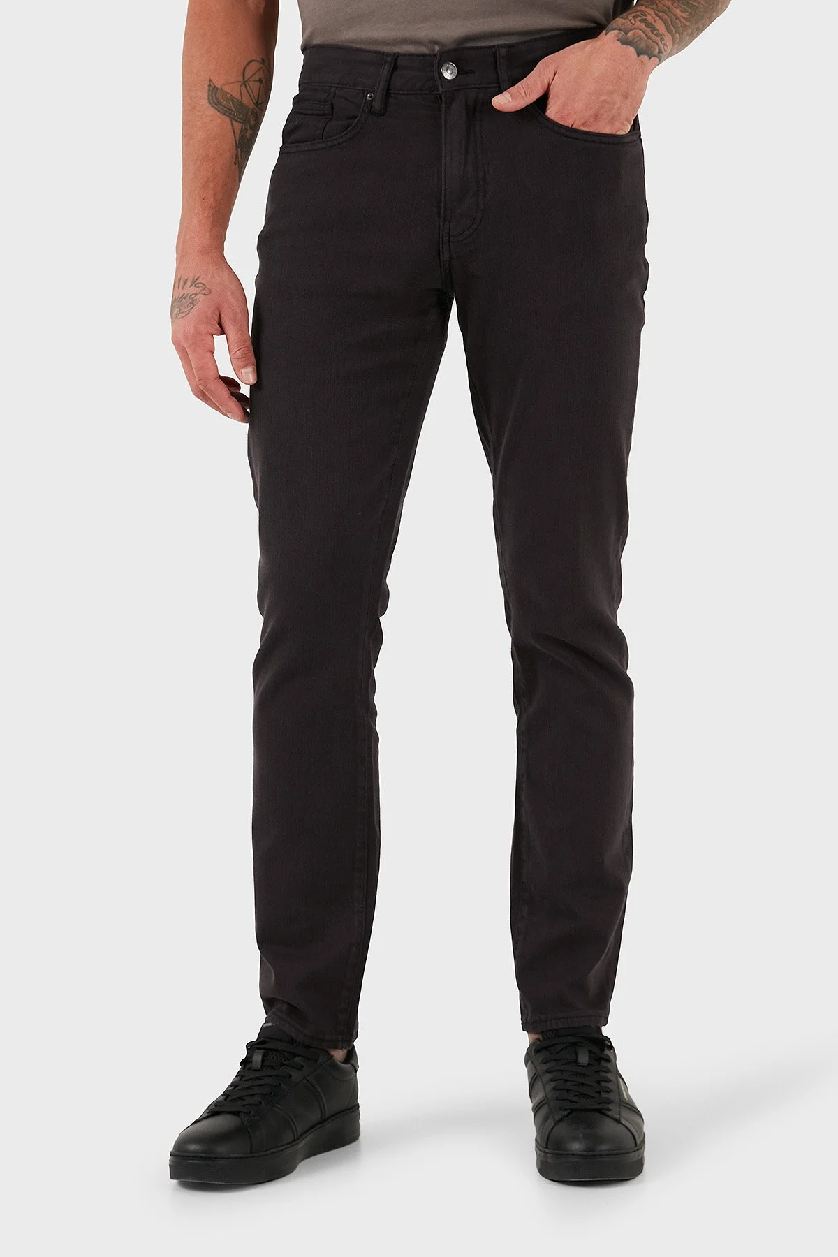 Armani Exchange Streç Pamuklu Slim Fit Normal Bel Dar Paça Jeans Erkek Kot Pantolon XM000070 AF18826 UB101 LACİVERT - 1