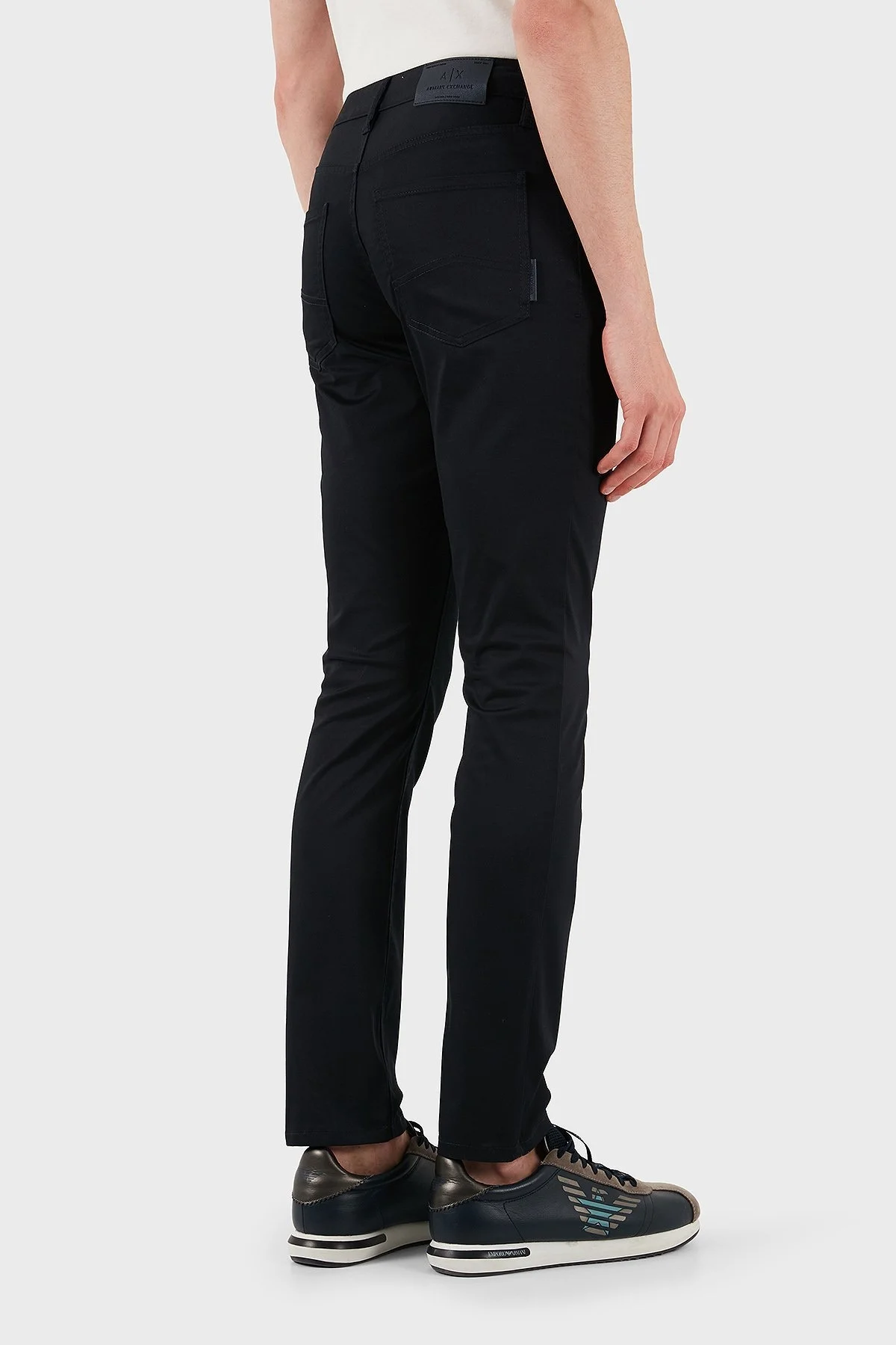 Armani Exchange Streç Pamuklu Slim Fit Normal Bel Düz Paça Erkek Pantolon XM000070 AF13236 UB101 LACİVERT - 8