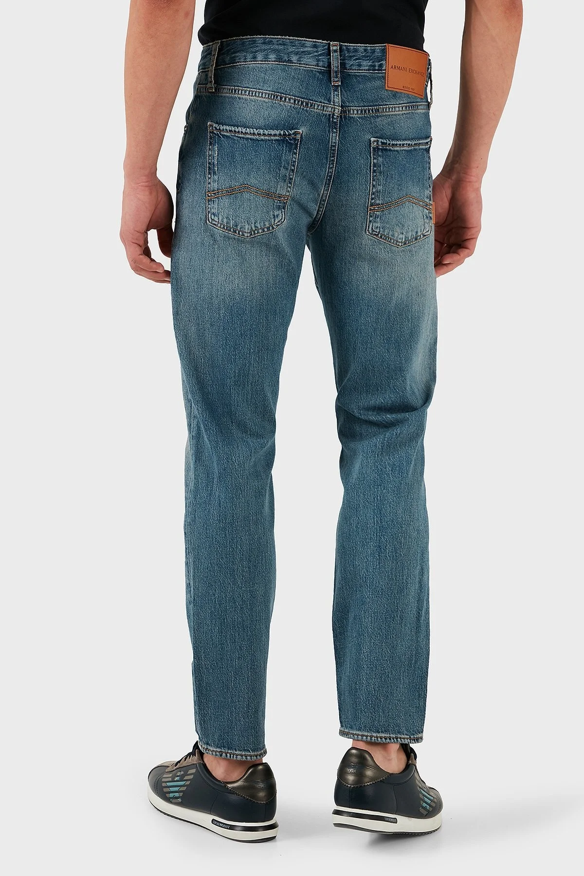 Armani Exchange Streç Pamuklu Slim Fit Normal Bel Düz Paça Vintage Jeans Erkek Kot Pantolon XM000049 AF13095 MB001 LACİVERT - 6
