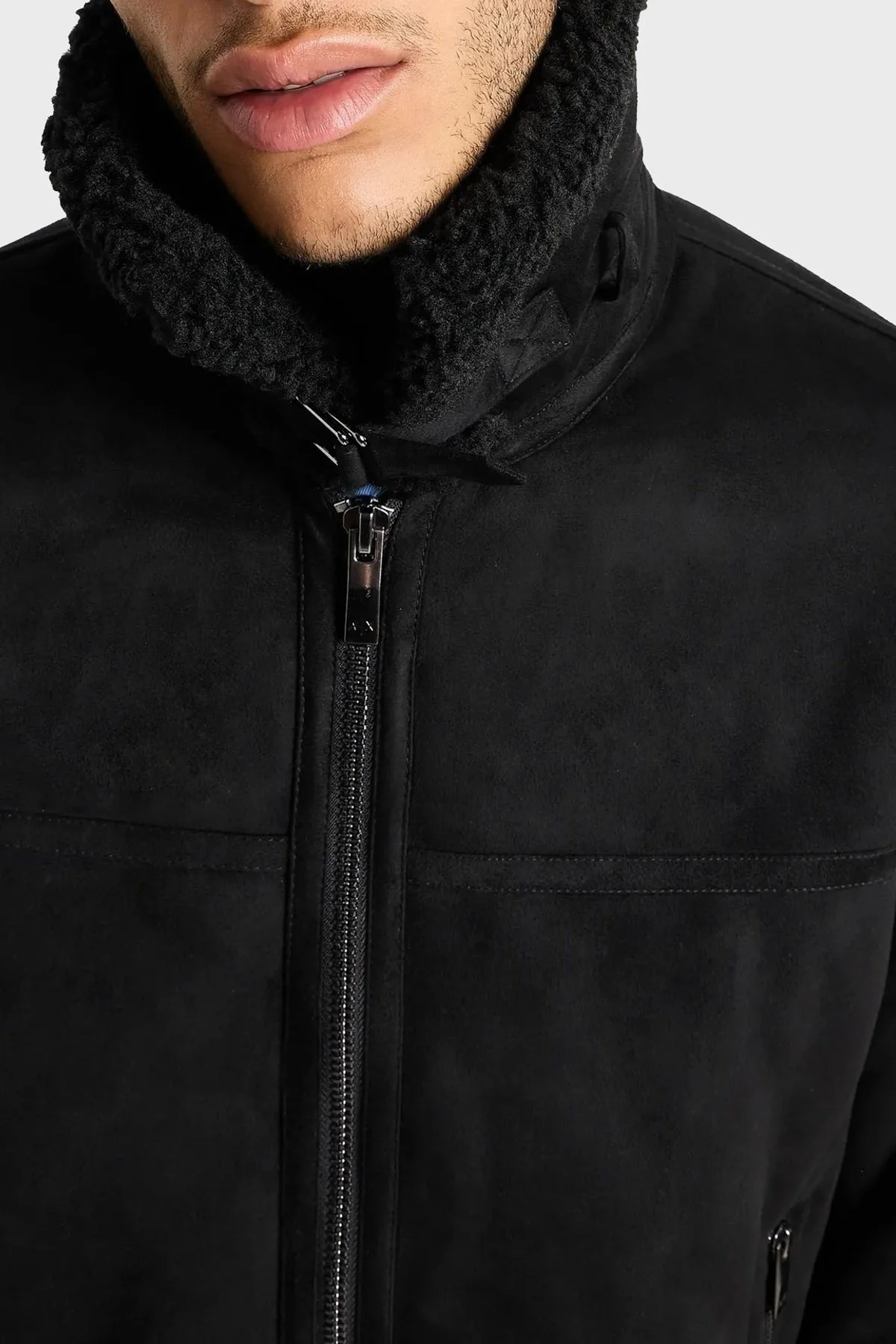 Armani Exchange Süet Logolu Regular Fit Mono Yaka Erkek Mont 6DZB03 ZE1FZ 1200 SİYAH - 4