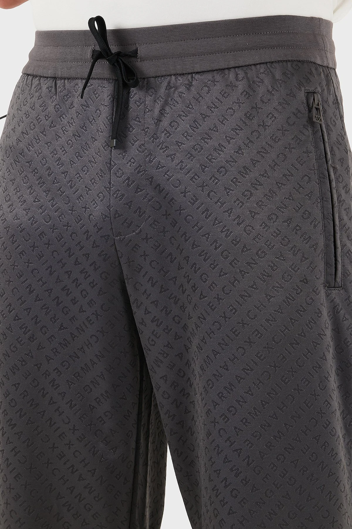 Armani Exchange Tamamen Jakarlı Relaxed Fit Lastikli Paça Jogger Erkek Pantolon XM001356 AF16259 F8039 GRİ - 6