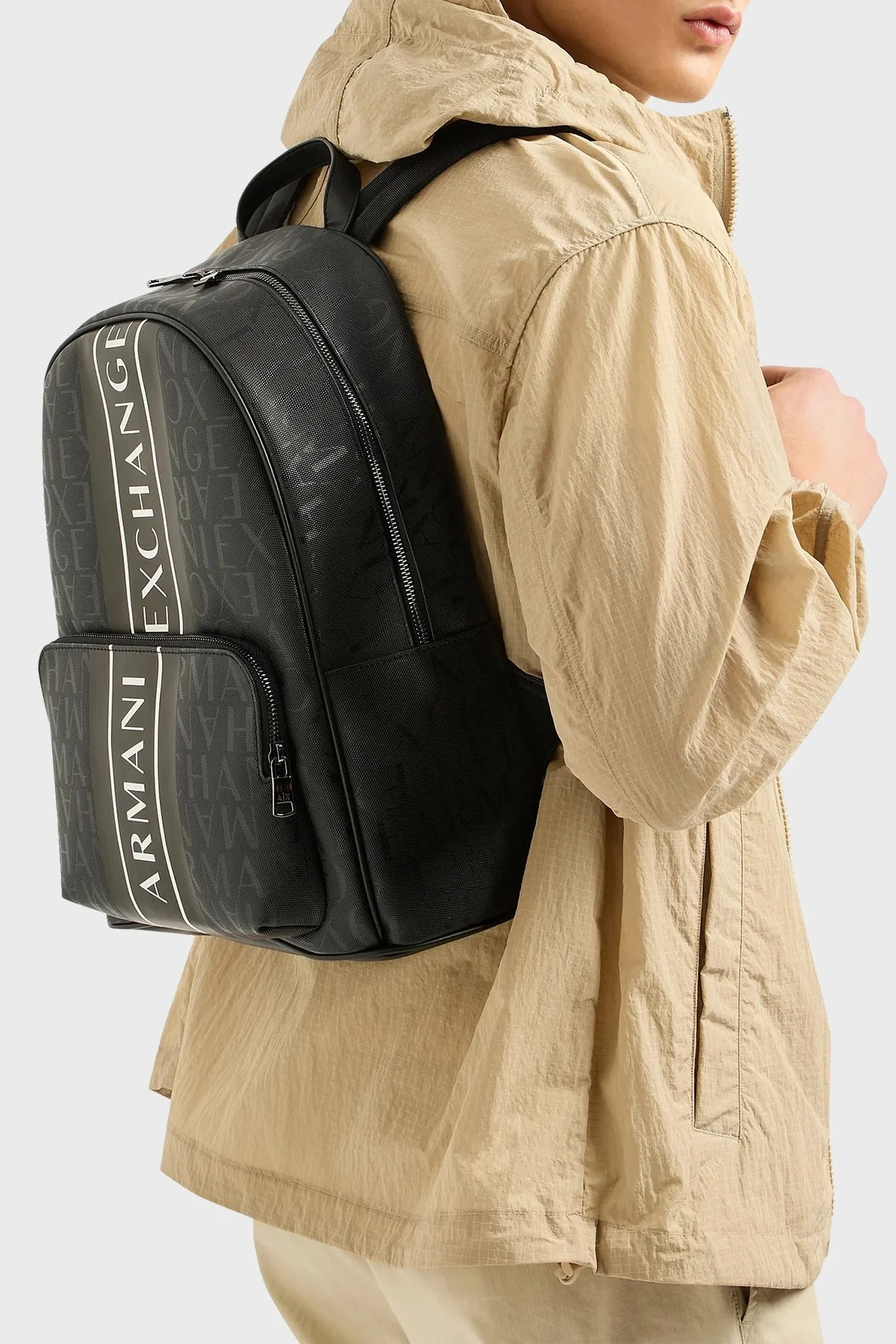 Armani Exchange Tamamı Logo Baskılı Erkek Sırt Çantası 952394 CC831 19921 SİYAH - 2