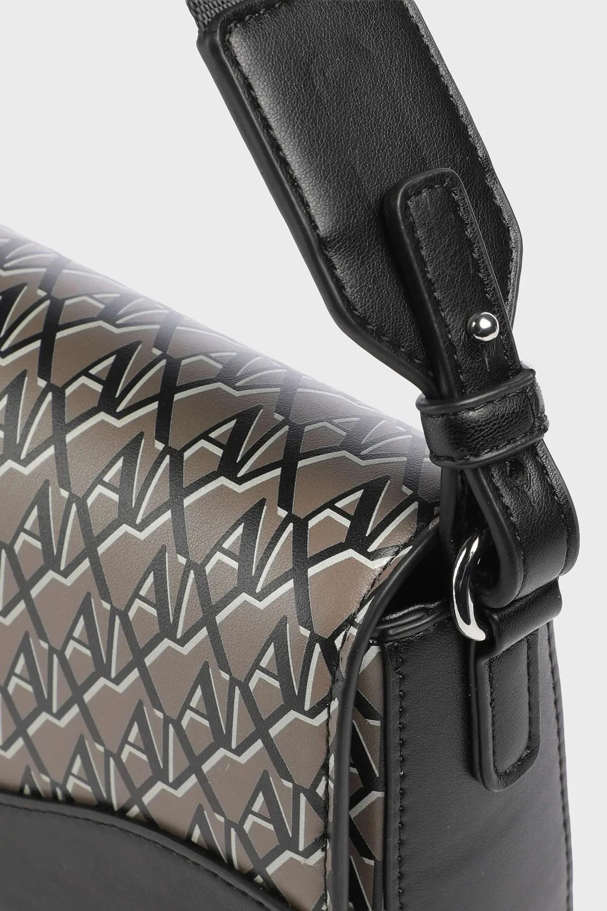 Armani Exchange Tamamı Logolu Çıkarılabilir Askılı Bayan Çanta XW001596 AF17145 M6029 GRİ-SİYAH - 3