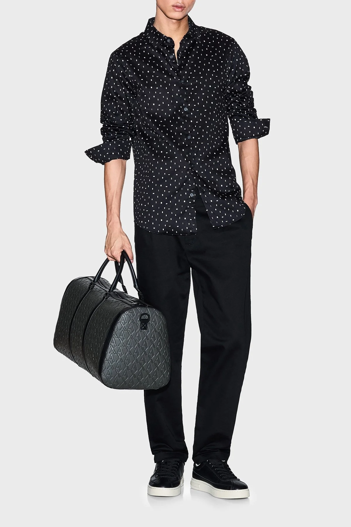 Armani Exchange Tamamı Logolu Pamuklu Regular Fit Uzun Kollu Erkek Gömlek XM001942 AF19194 FC234 SİYAH - 2