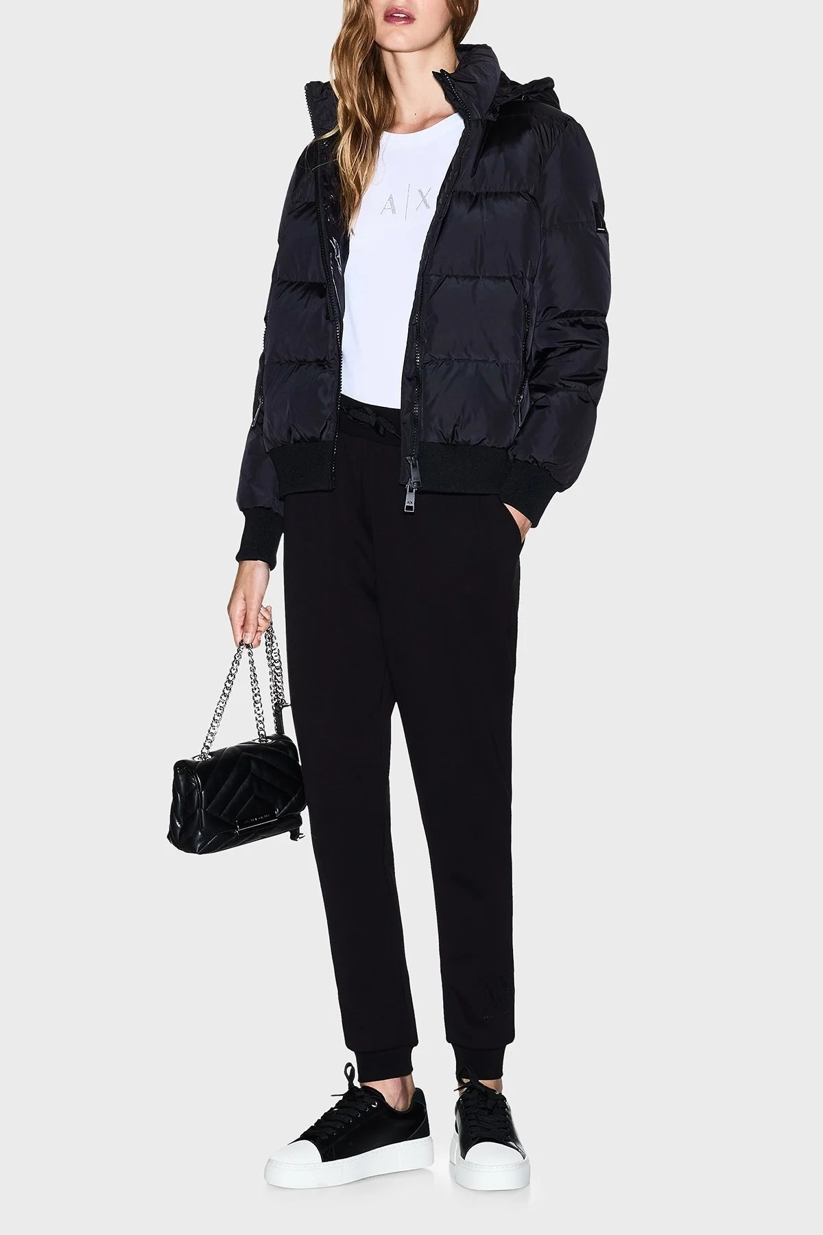 Armani Exchange Taşlı Logo Detaylı Pamuklu Regular Fit Bisiklet Yaka Bayan T Shirt XW001459 AF10356 U0002 BEYAZ - 2