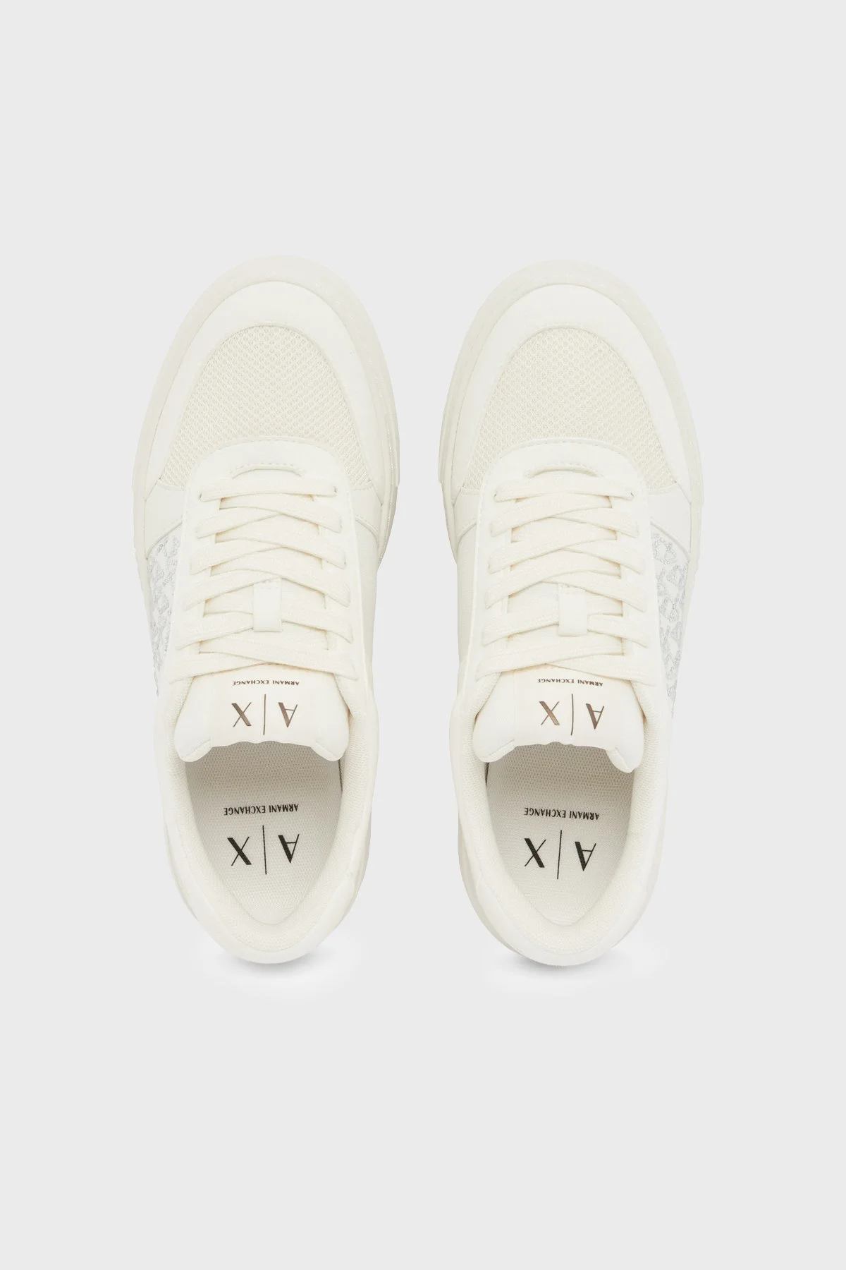 Armani Exchange Taşlı Logo Sneaker Bayan Ayakkabı XW002788 AF23057 U0011 BEYAZ - 3