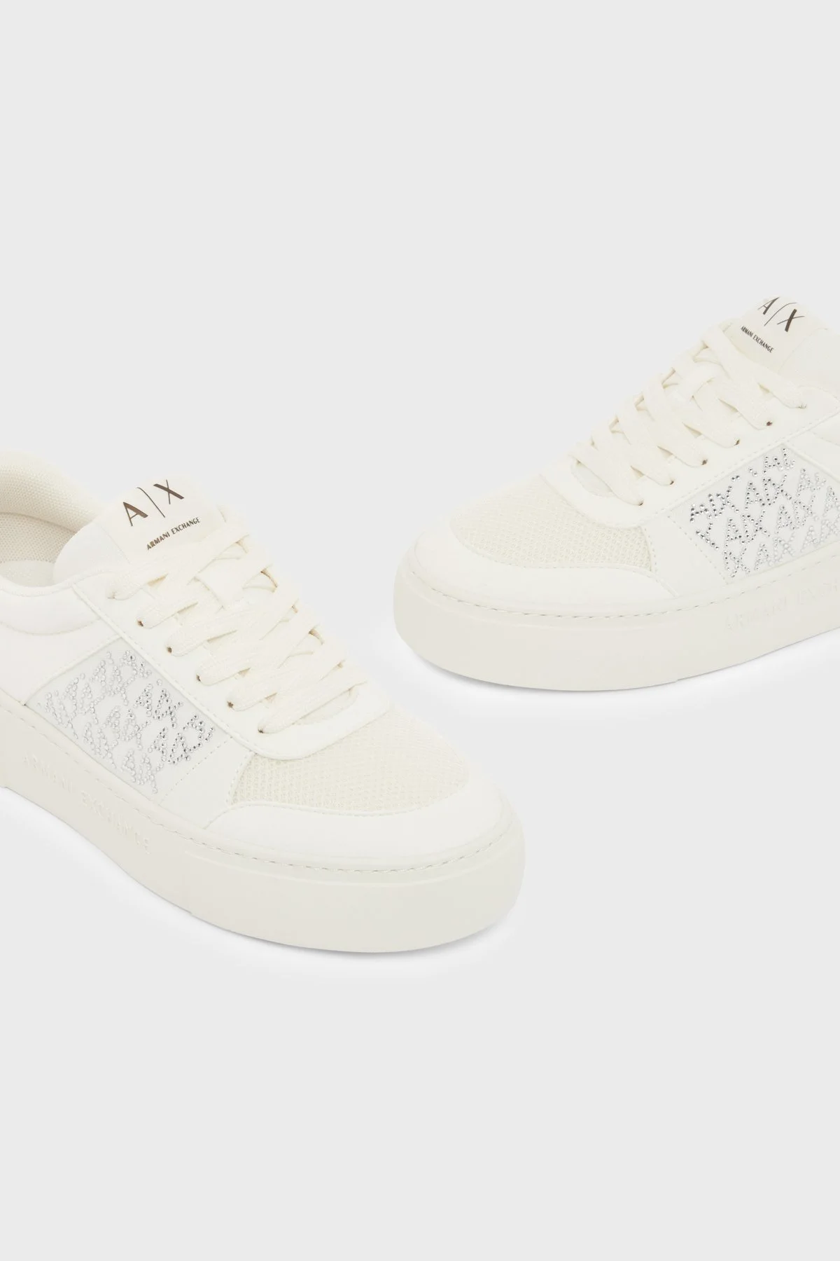 Armani Exchange Taşlı Logo Sneaker Bayan Ayakkabı XW002788 AF23057 U0011 BEYAZ - 4