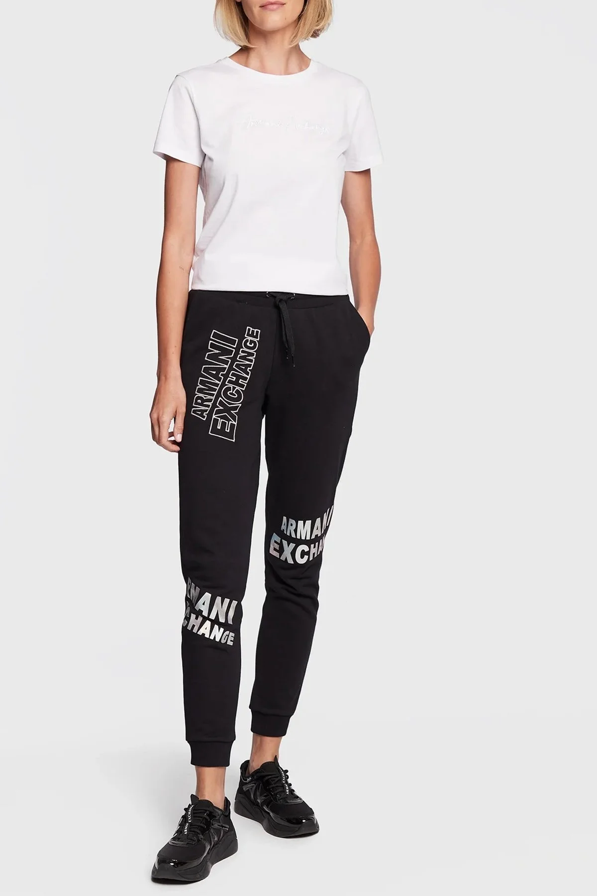 Armani Exchange Yazılı Regular Fit Bisiklet Yaka % 100 Pamuk Bayan T Shirt 3RYTEX YJG3Z 1000 BEYAZ - 4