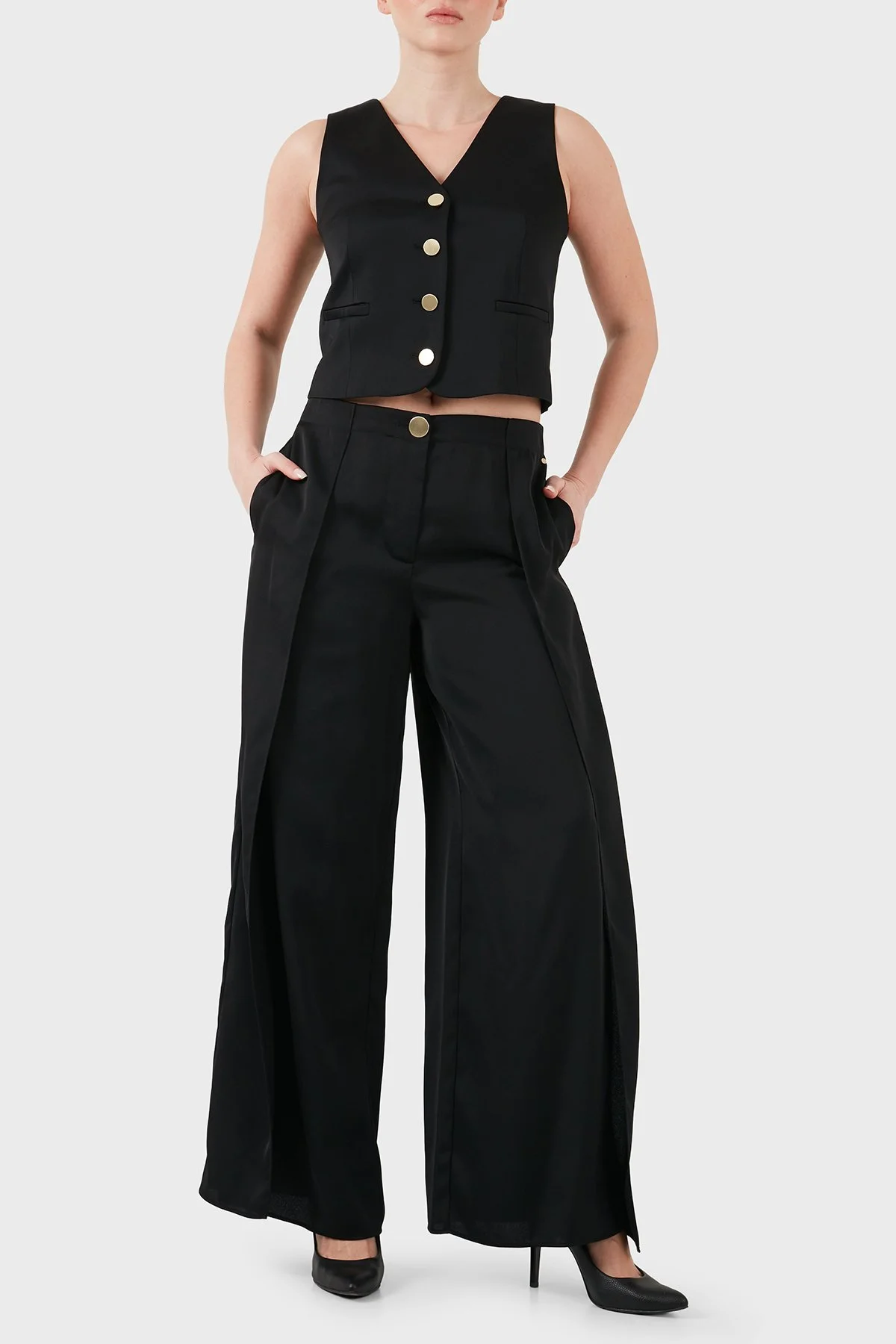 Armani Exchange Yırtmaç Detaylı Regular Fit Geniş Paça Kadın Pantolon XW001955 AF21553 UC001 SİYAH - 2