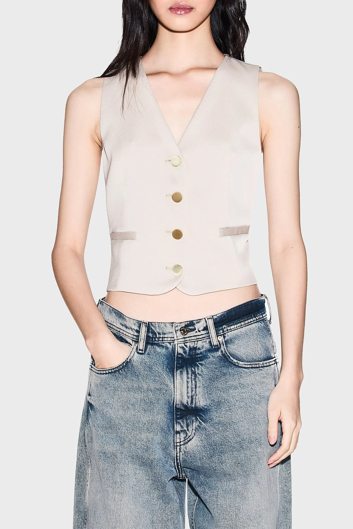 Armani Exchange Zincir Detaylı Regular Fit V Yaka Bayan Yelek XW001954 AF21553 U6223 BEJ - 1