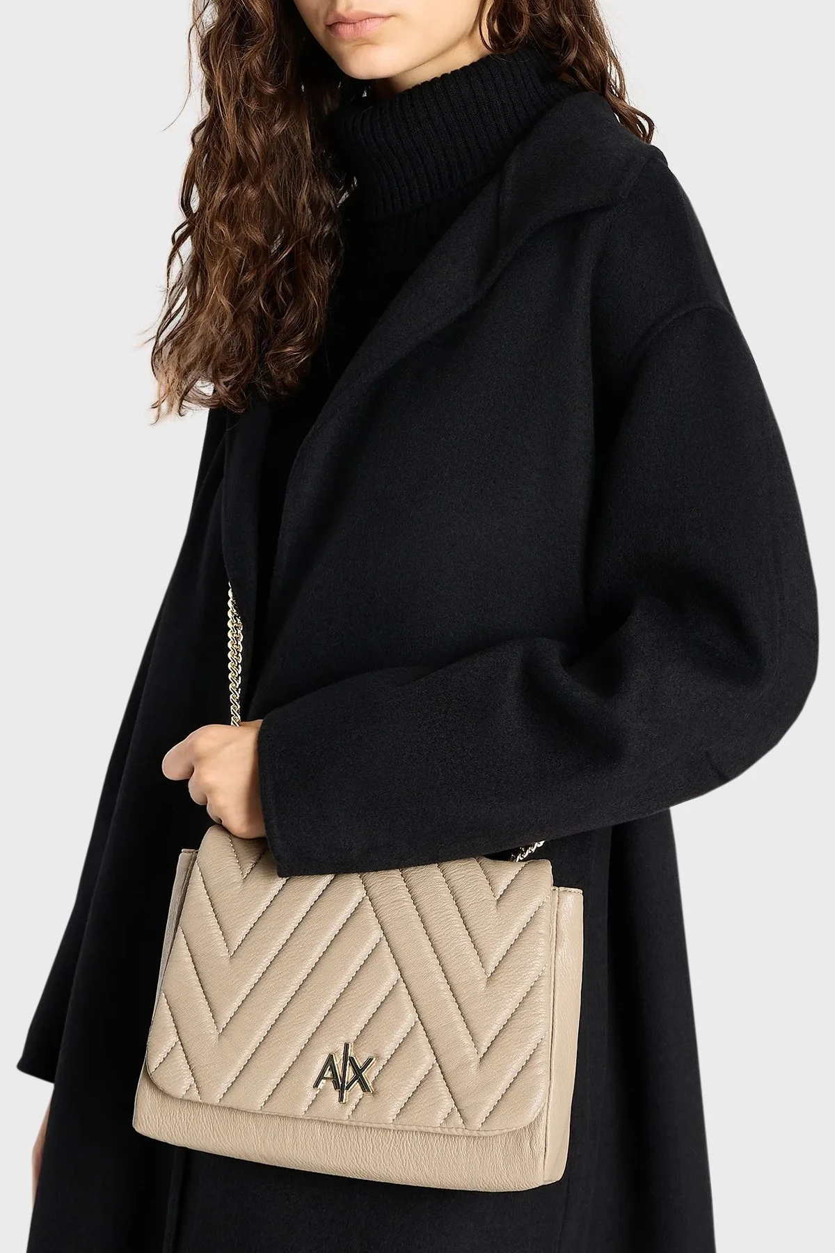 Armani Exchange Zincirli Ayarlanabilir Omuz Askılı Metalik Logo Detaylı Bayan Çanta 942853 2F745 09752 TOPRAK - 2