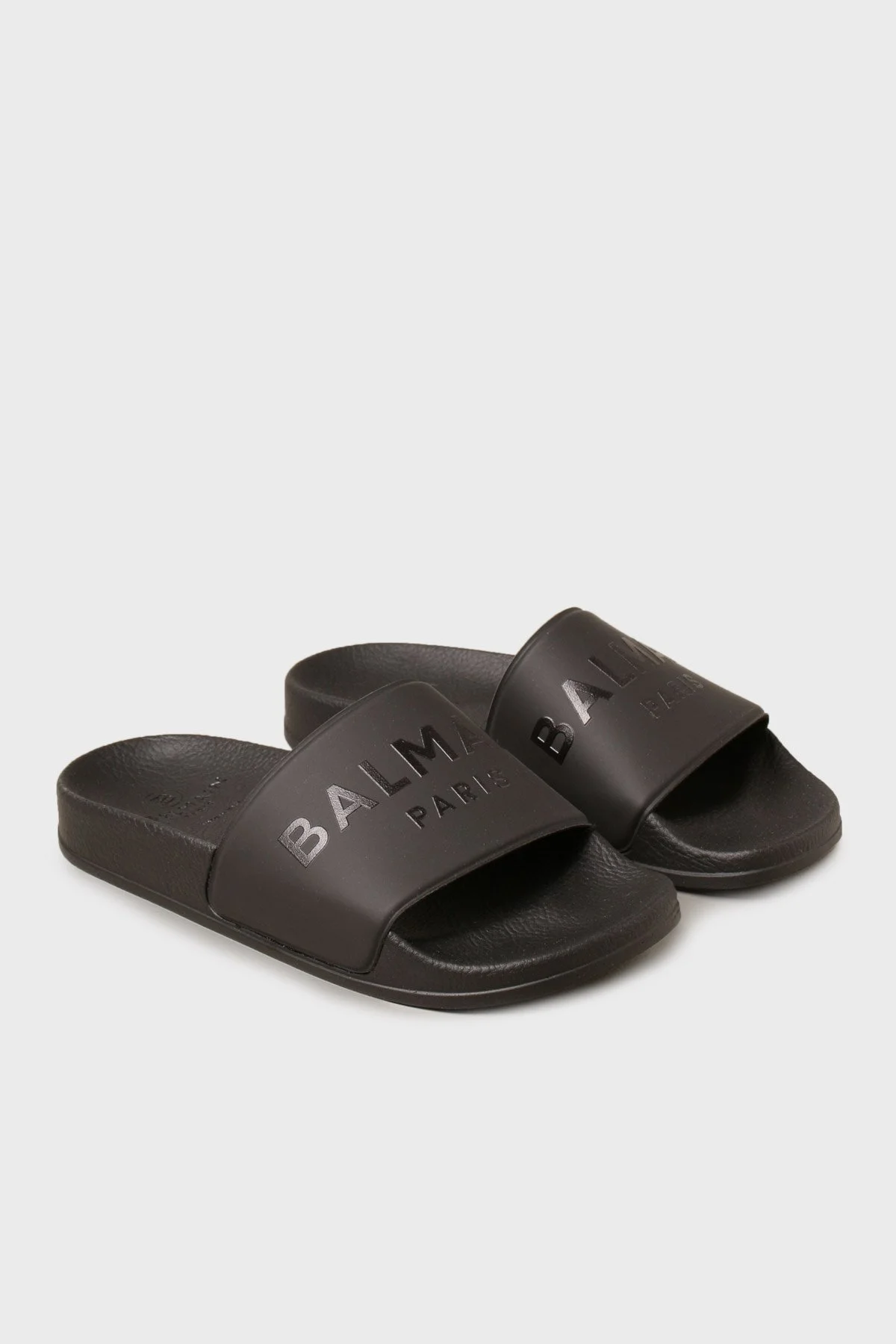 Balmain Logolu Düz Çocuk Terlik 6M0746 MX380 930 SİYAH - 2