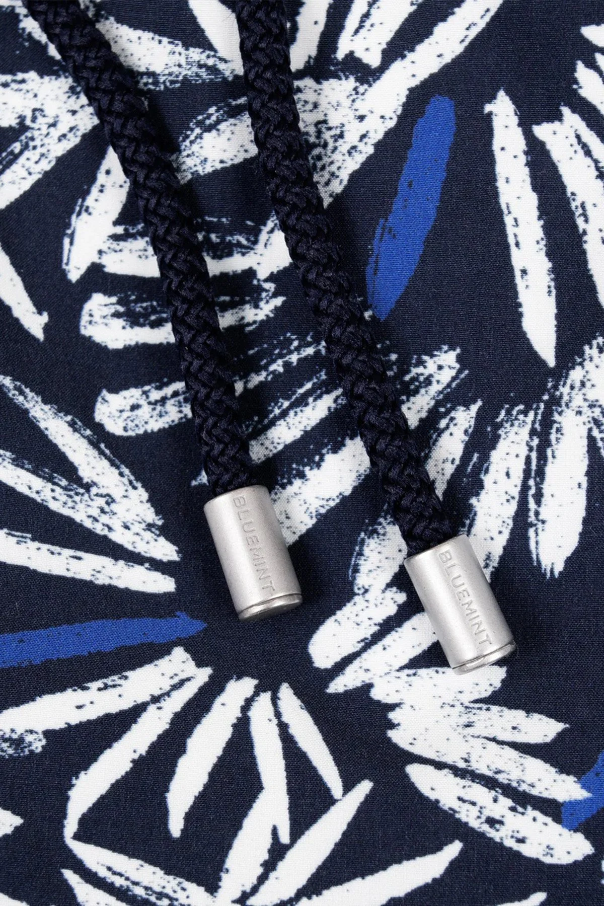 Bluemint Desenli Hızlı Kuruyan Erkek Deniz Şortu ARTHUSSTRE1 316 LACİVERT-BEYAZ - 5