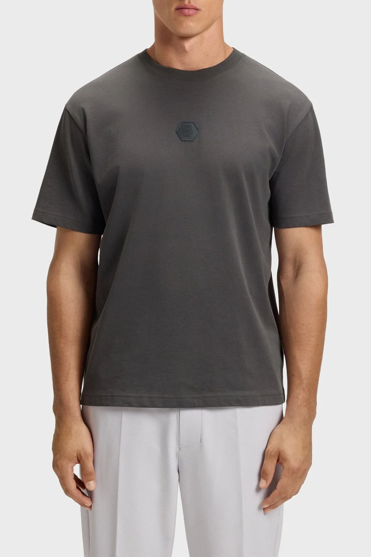 Boss % 100 Pamuk Relaxed Fit Bisiklet Yaka Logolu Erkek T Shirt 50544316 027 KOYU GRİ - 1