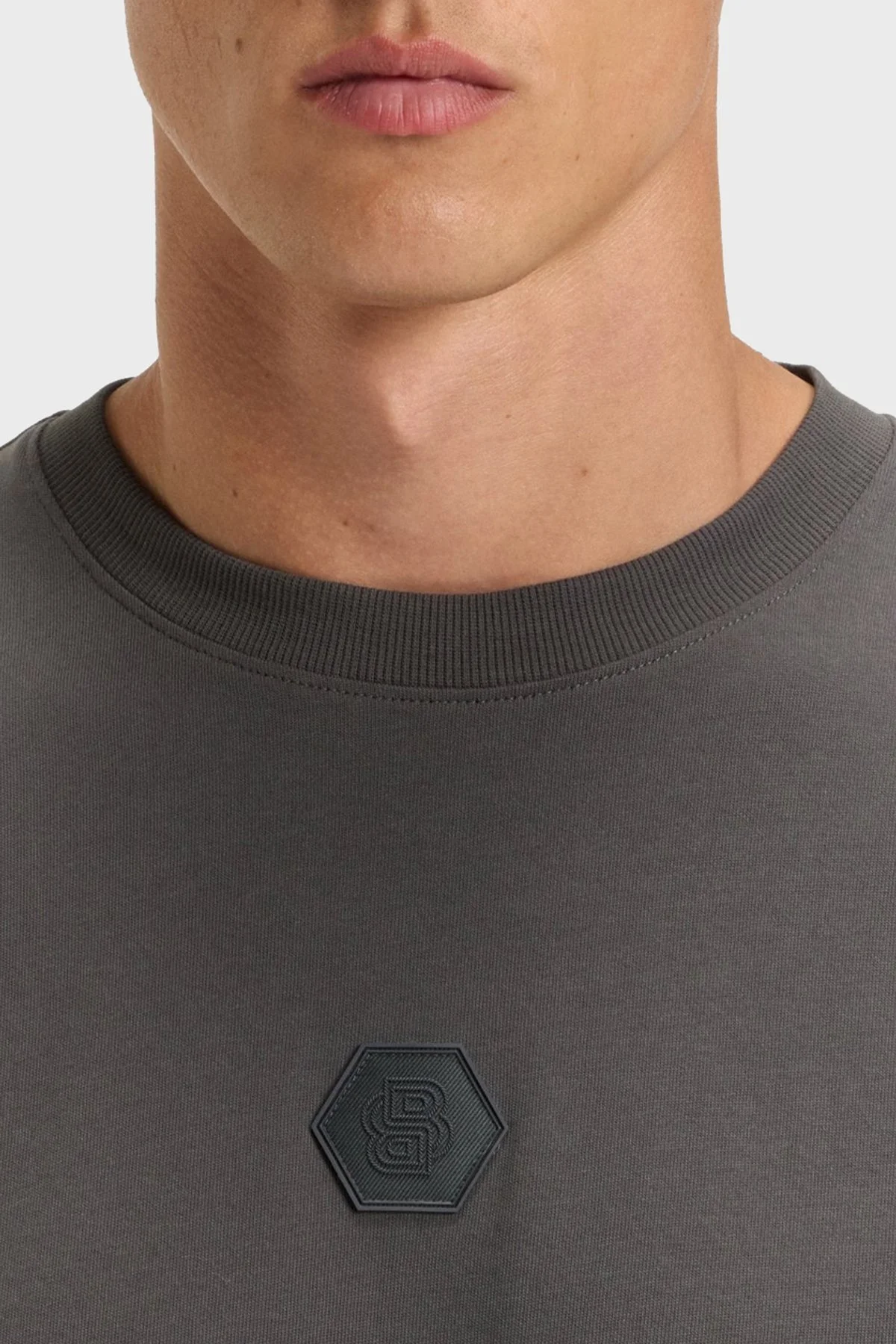 Boss % 100 Pamuk Relaxed Fit Bisiklet Yaka Logolu Erkek T Shirt 50544316 027 KOYU GRİ - 4