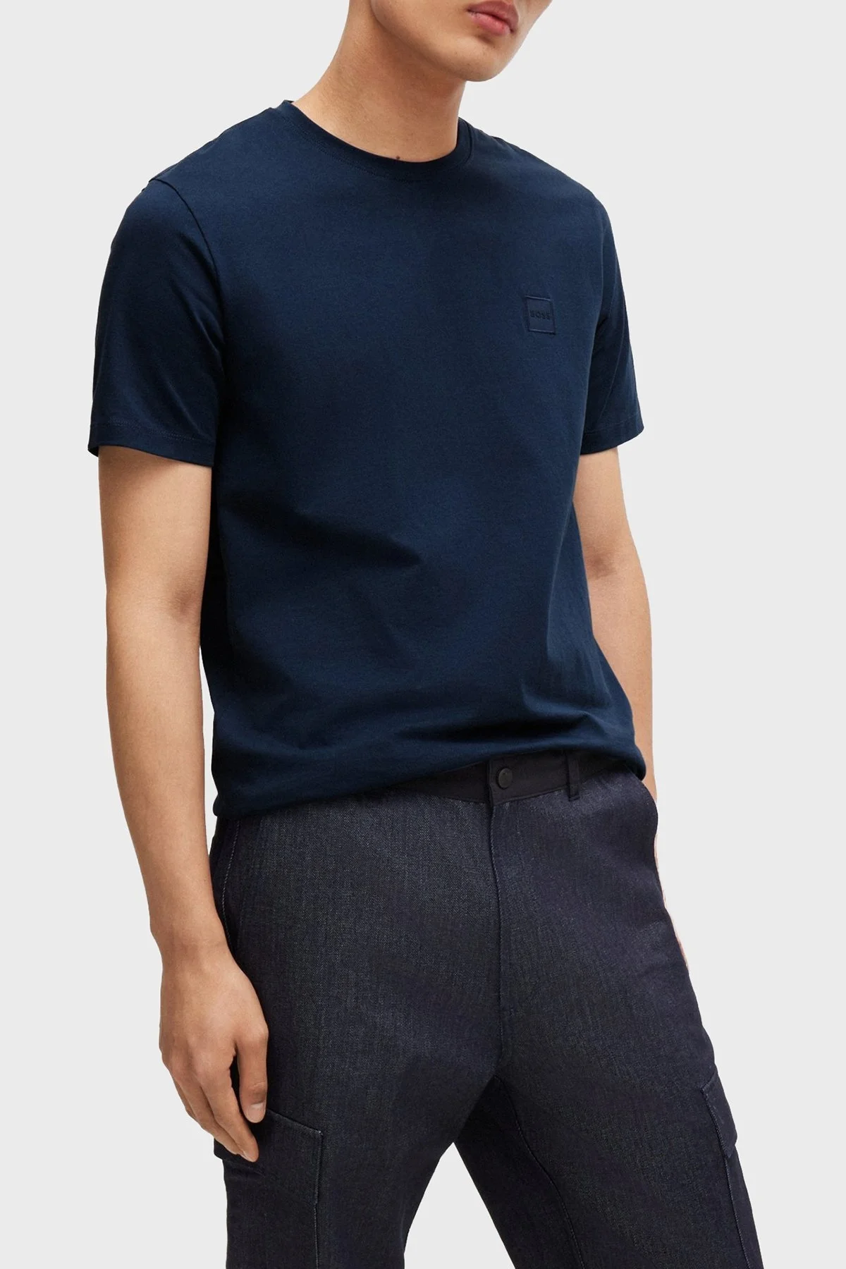 Boss % 100 Pamuklu Regular Fit Erkek T Shirt 50508584 464 LACİVERT - 5