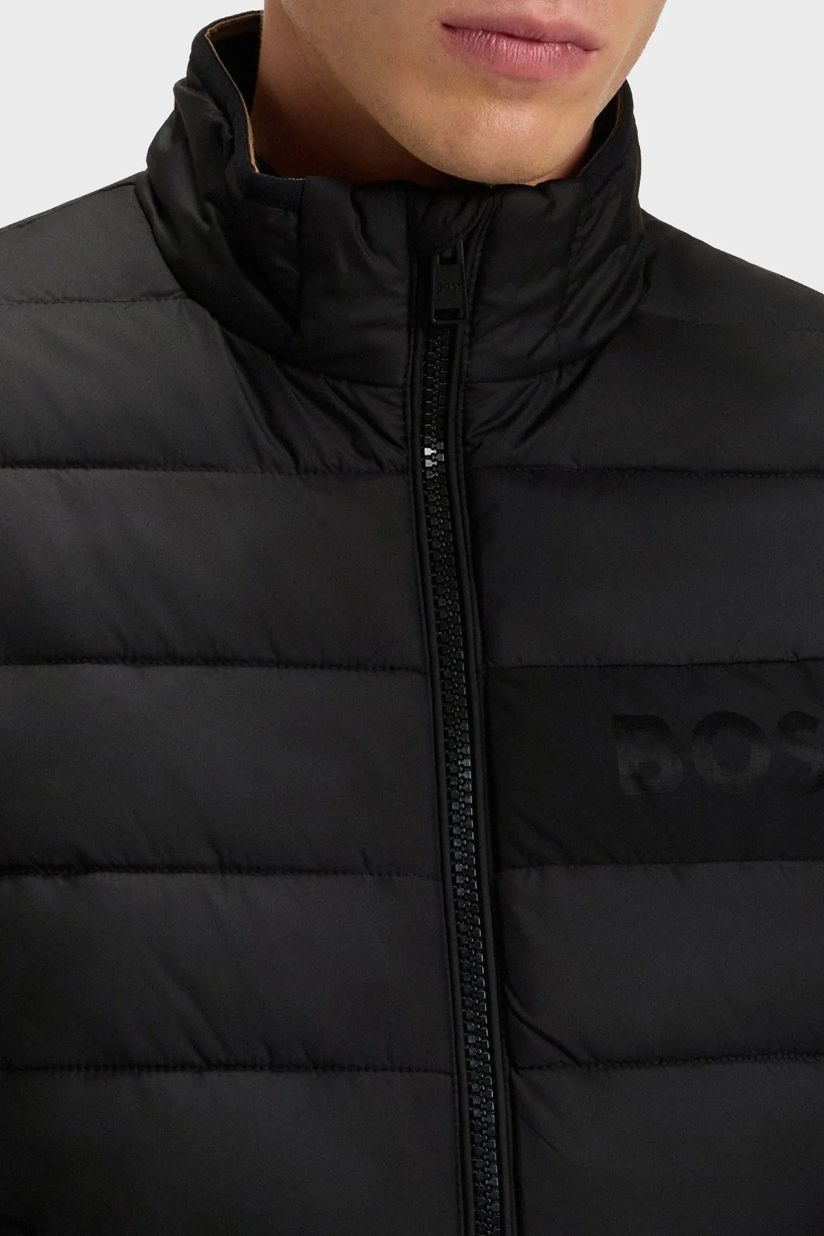 Boss Astarlı Kapitoneli Regular Fit Dik Yaka Şişme Erkek Yelek 50518375 001 SİYAH - 5