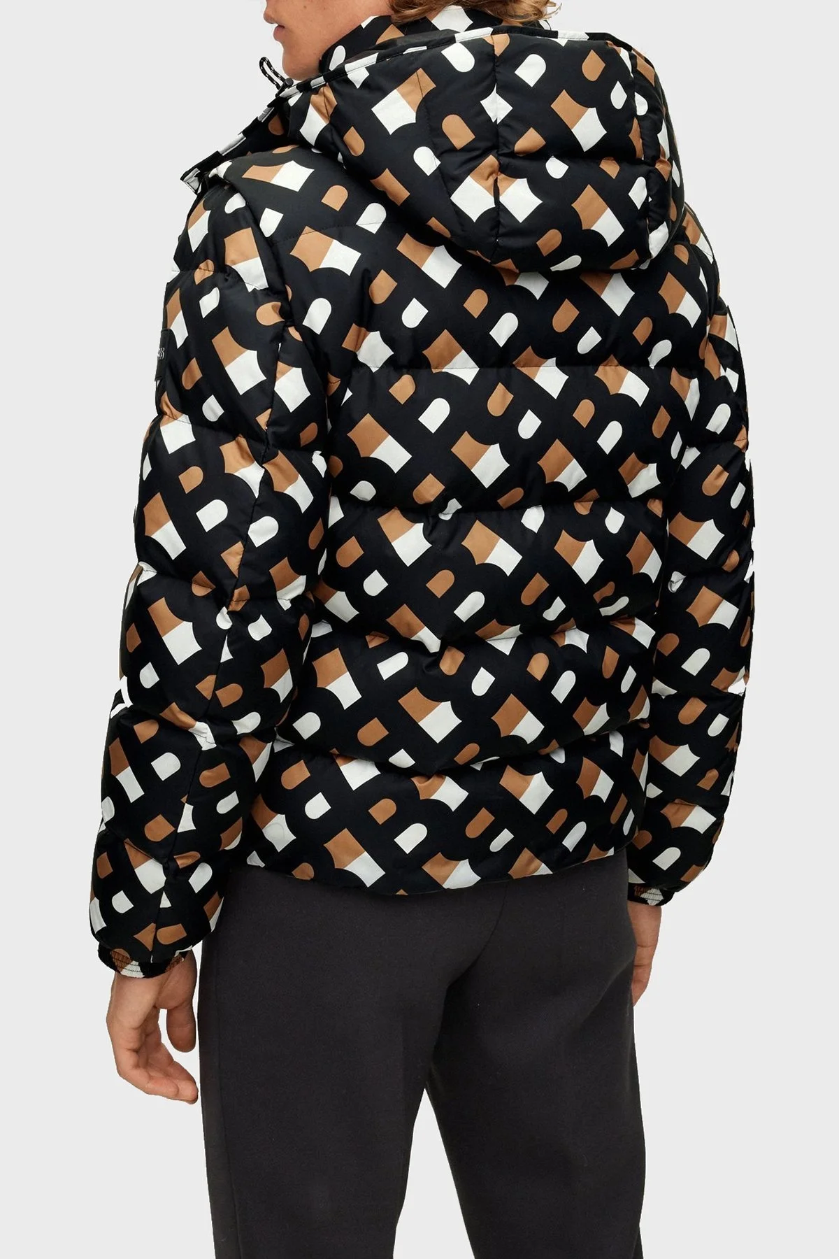 Boss Çıkarılabilir Kapüşonlu Su Geçirmez Regular Fit Erkek Mont 50477420 001 SİYAH - 3