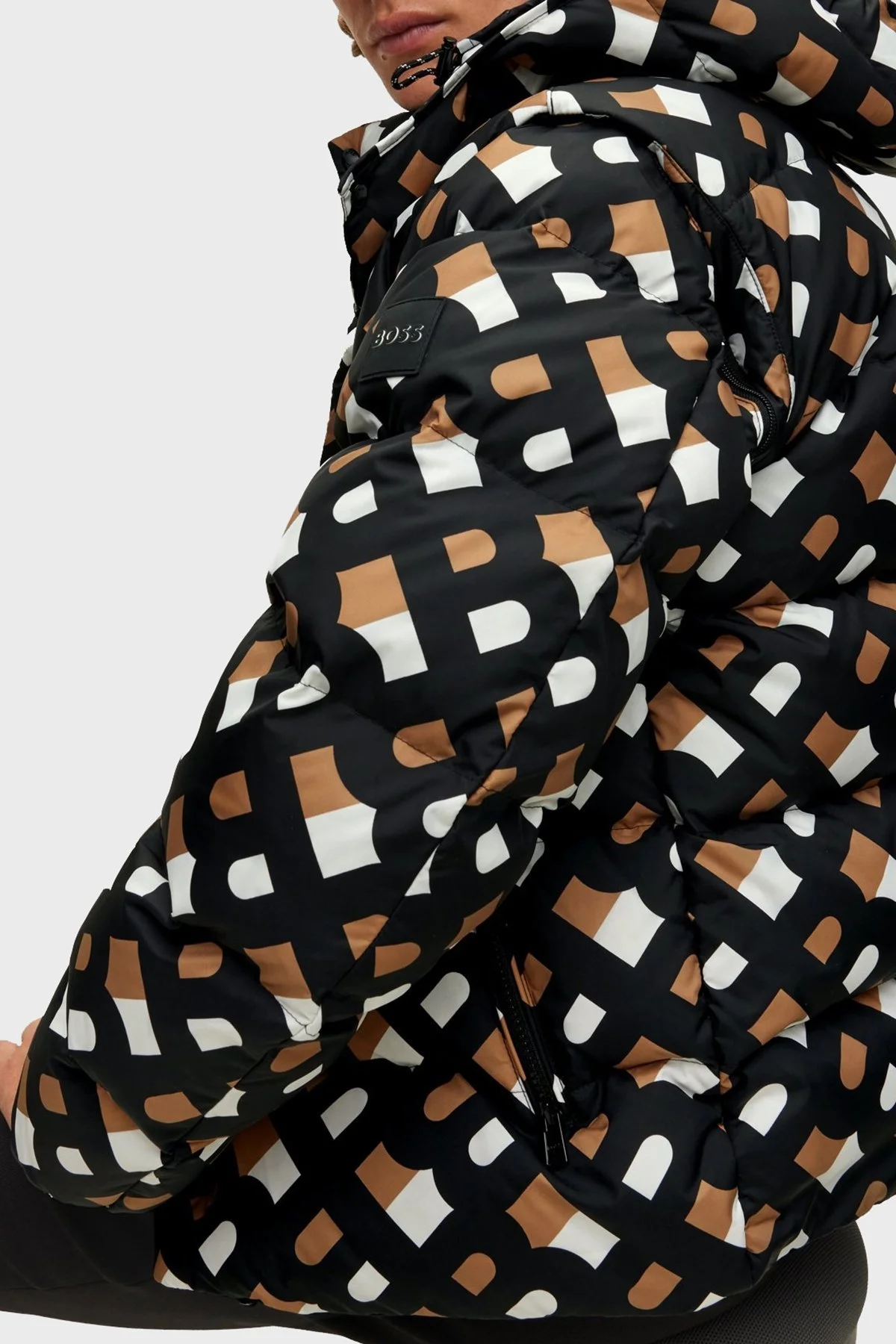 Boss Çıkarılabilir Kapüşonlu Su Geçirmez Regular Fit Erkek Mont 50477420 001 SİYAH - 4