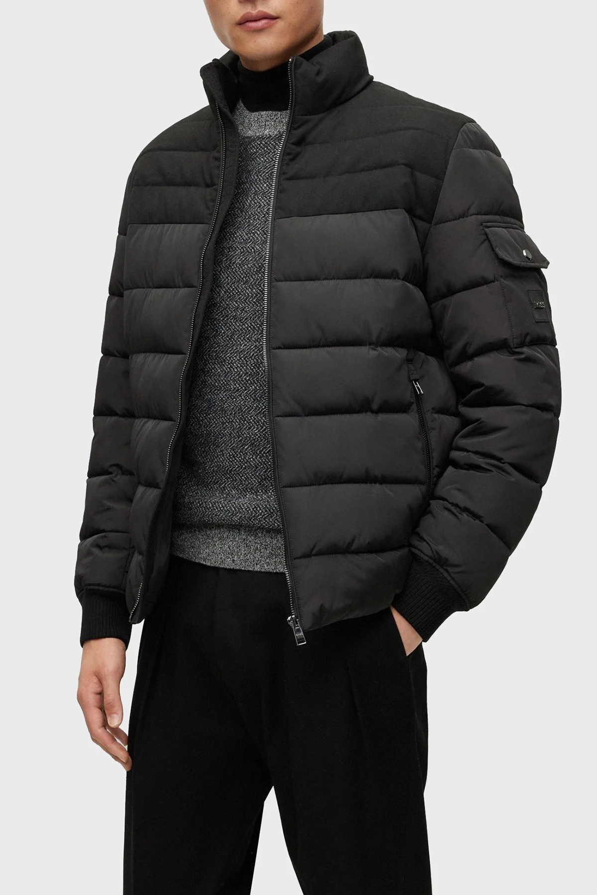 Boss Dik Yaka Fermuarlı Su İtici Regular Fit Erkek Mont 50499796 001 SİYAH - 1
