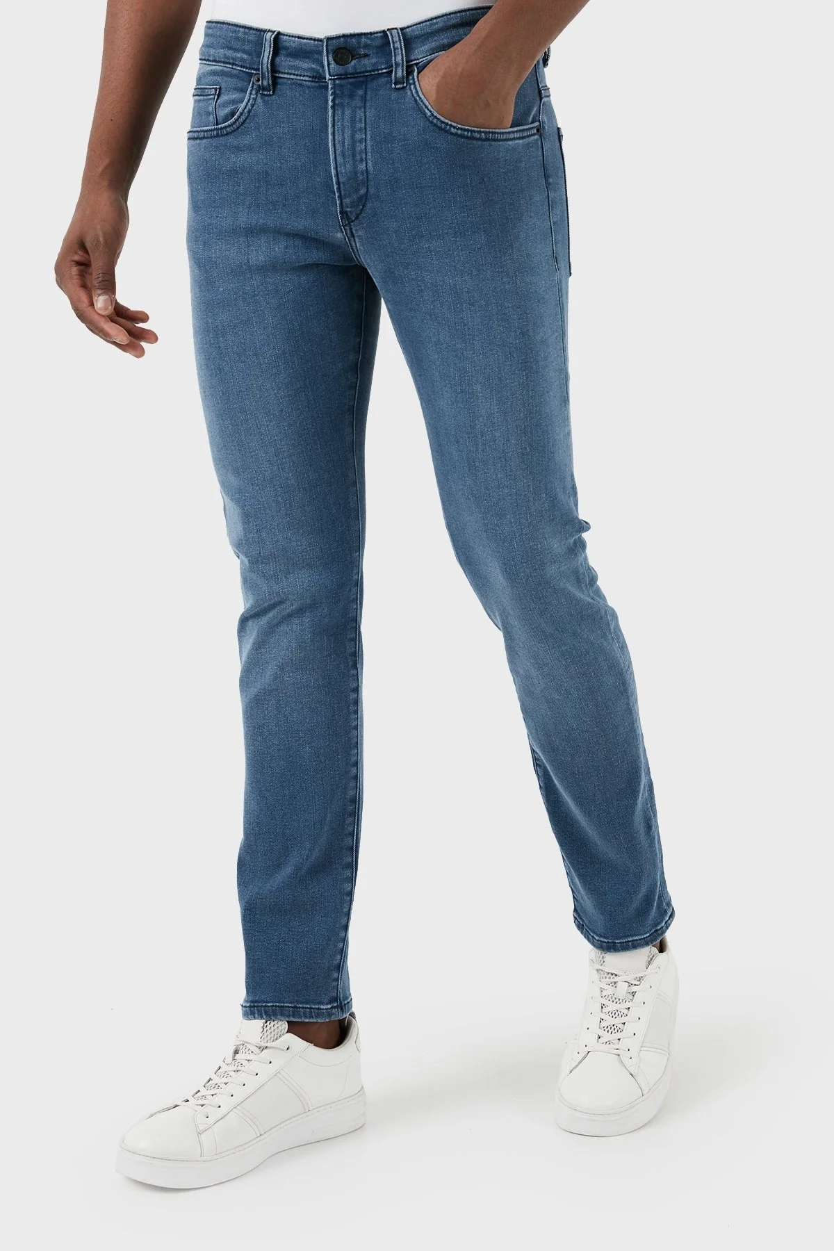 Boss Düşük Bel Slim Fit Dar Paça Jeans Erkek Kot Pantolon 50509006 424 MAVİ - 2