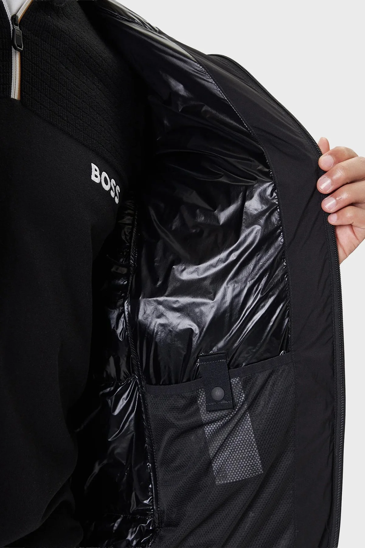 Boss Green Su İtici Kapitoneli Regular Fit Kapüşonlu Yaka Astarlı Erkek Parka 50543963 001 SİYAH - 5