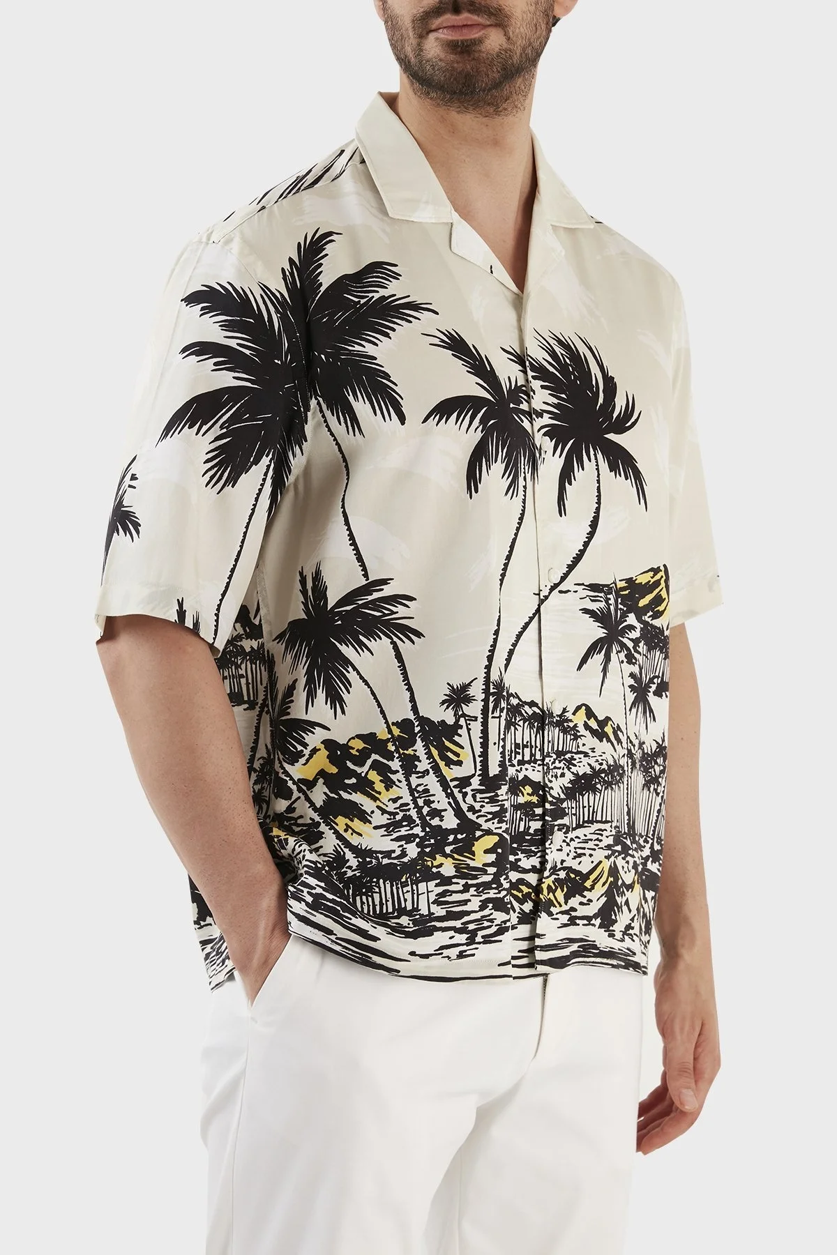 Boss Hawaii Desenli Regular Fit Kısa Kollu Erkek Gömlek 50490433 131 BEJ - 2