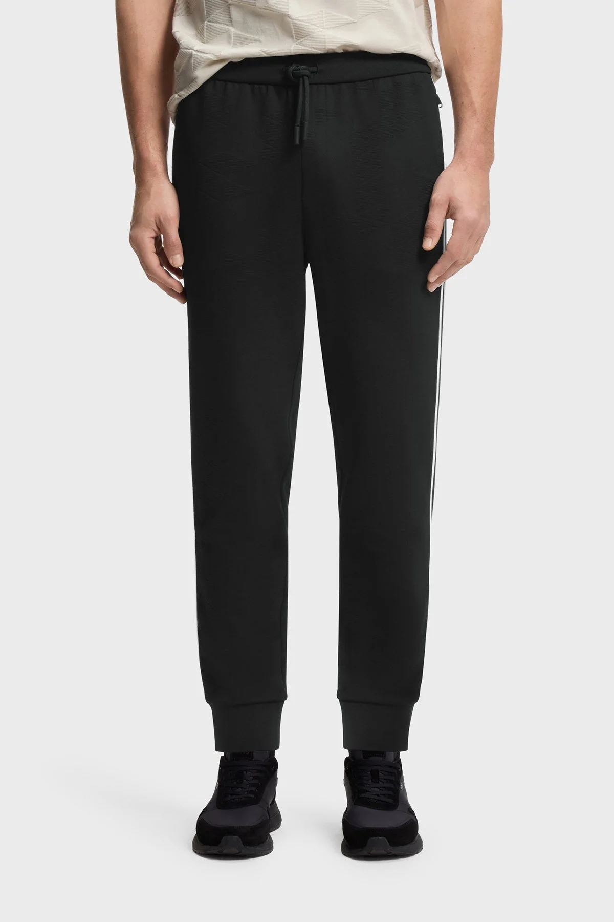 Boss Jakarlı Relaxed Fit Lastikli Paça Erkek Pantolon 50566815 001 Siyah - 1