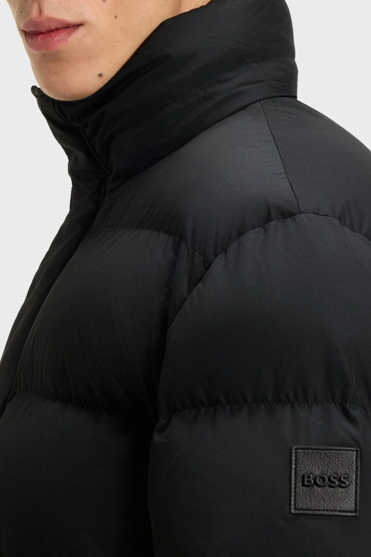 Boss Kapitoneli Regular Fit Çıkarılabilir Kapüşonlu Şişme Erkek Mont 50551599 001 SİYAH - 4