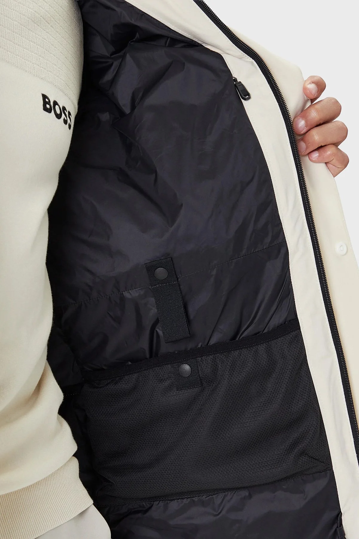 Boss Kapitoneli Regular Fit Çıkarılabilir Kapüşonlu Su İtici Parka Erkek Mont 50547262 131 BEJ - 6
