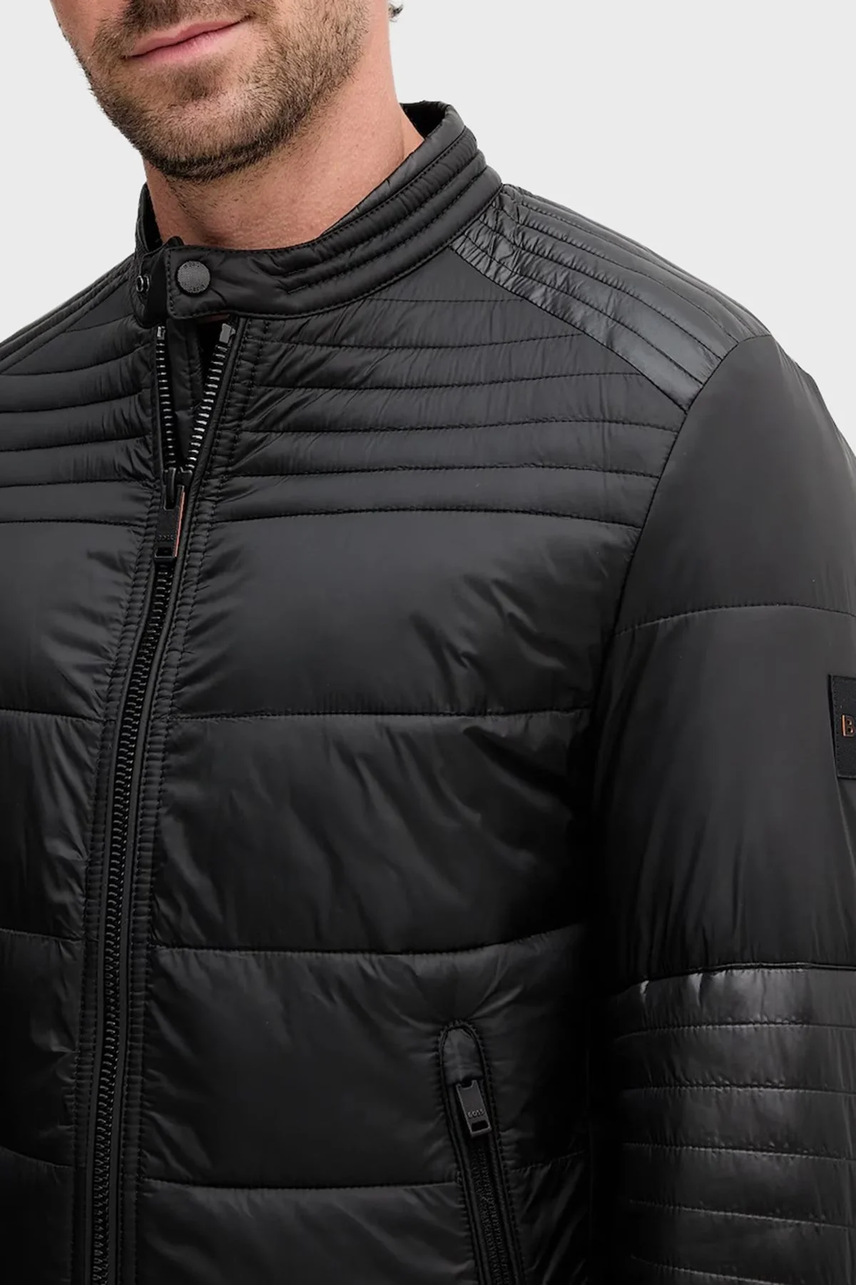 Boss Kapitoneli Regular Fit Dik Yaka Fermuarlı Erkek Mont 50543624 001 SİYAH - 4