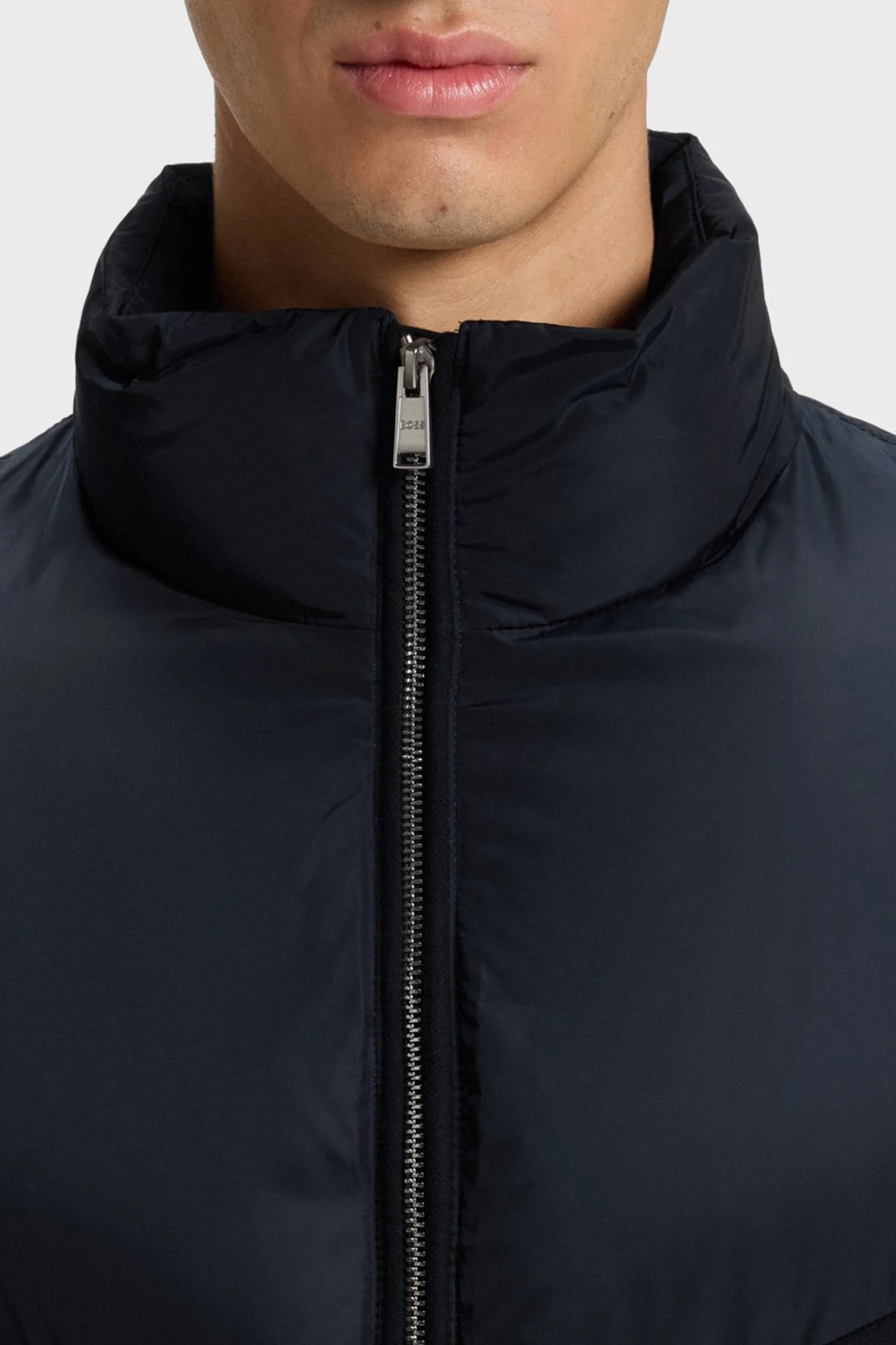 Boss Kapitoneli Regular Fit Dik Yaka Su Geçirmez Şişme Erkek Mont 50548810 404 LACİVERT - 4