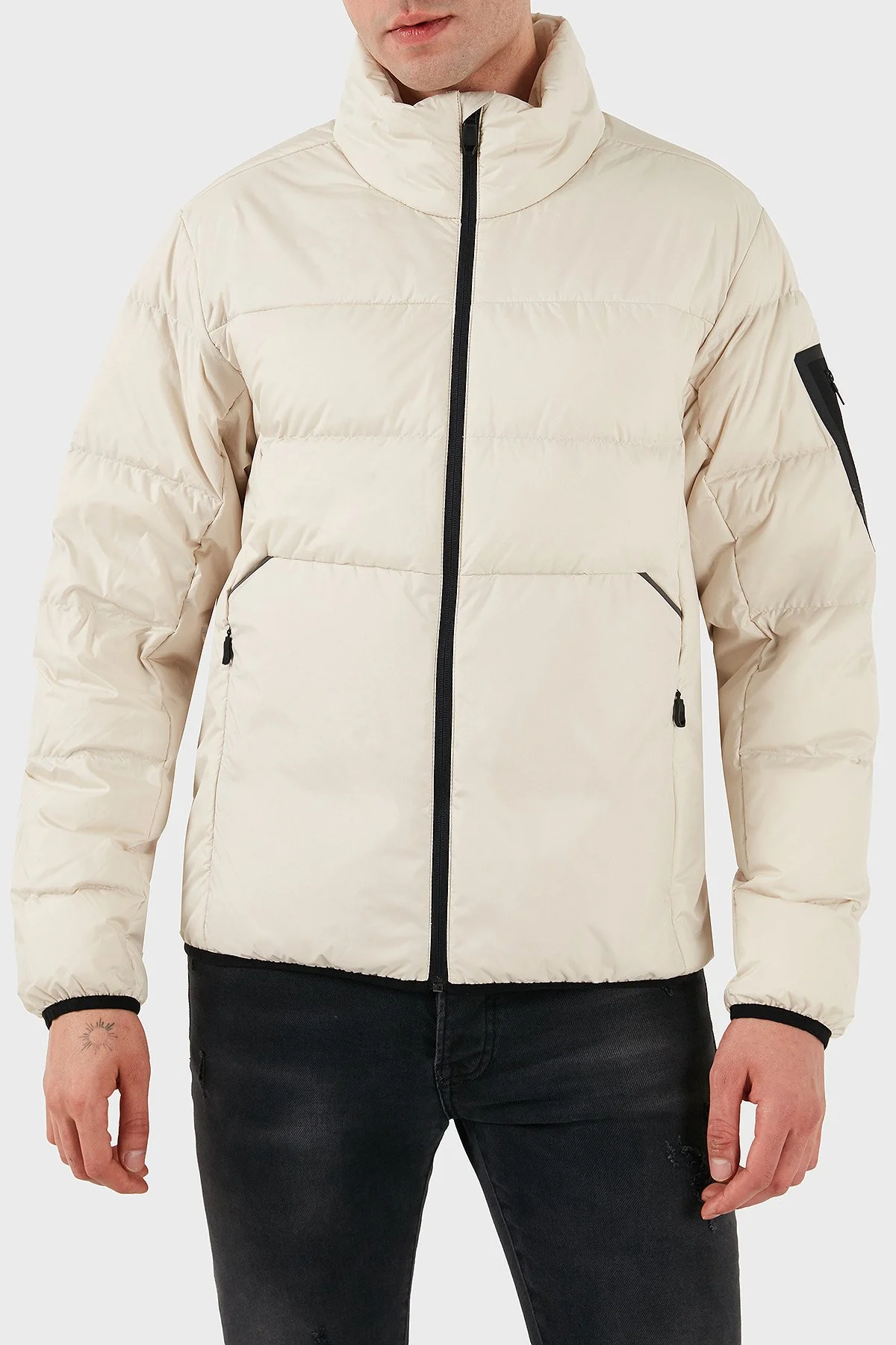 Boss Kapitoneli Regular Fit Dik Yaka Su İtici Şişme Erkek Mont 50544322 131 BEJ - 1