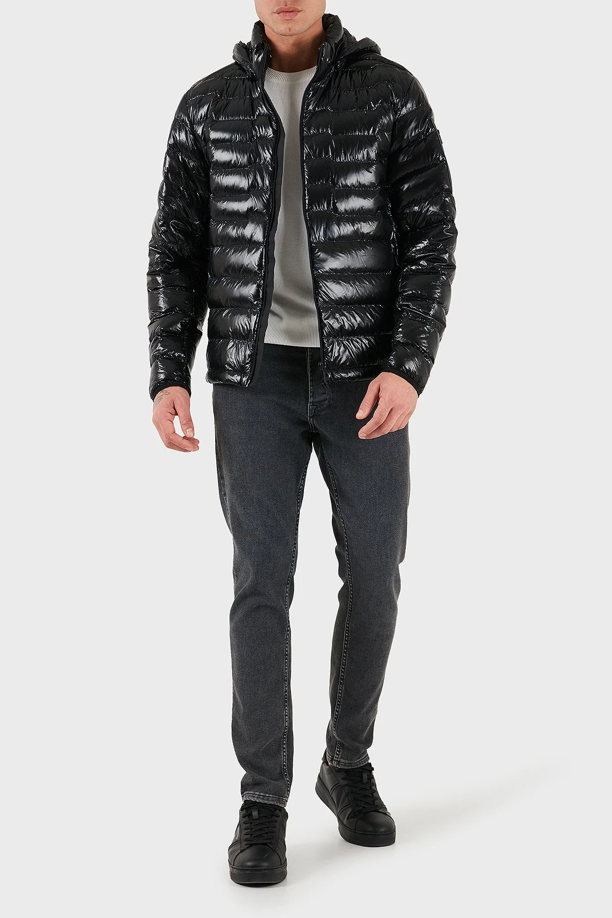 Boss Kapitoneli Regular Fit Kapüşonlu Su İtici Parlak Şişme Erkek Mont 50548790 001 SİYAH - 2