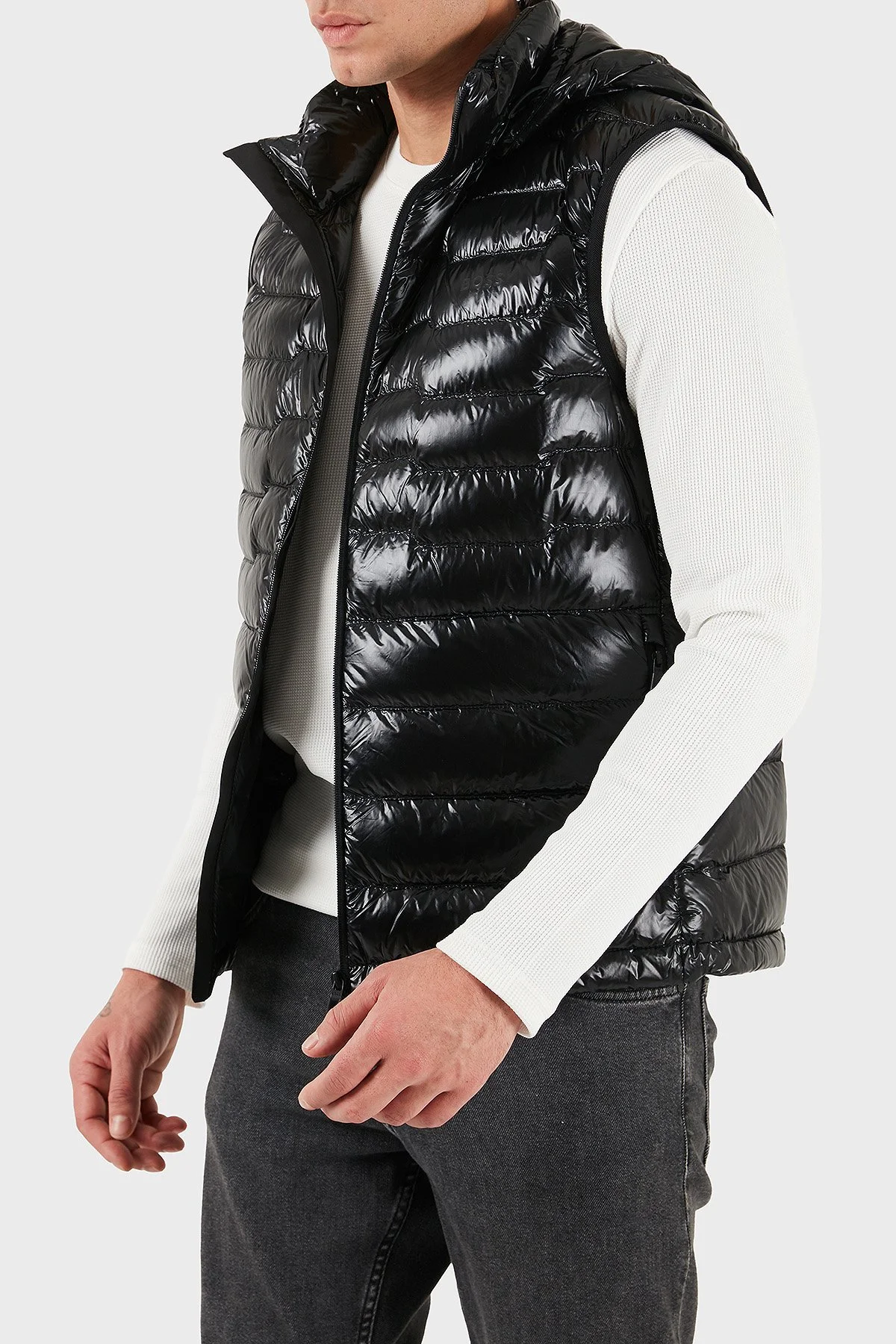 Boss Kapitoneli Regular Fit Kapüşonlu Su İtici Parlak Şişme Erkek Yelek 50548848 001 SİYAH - 13