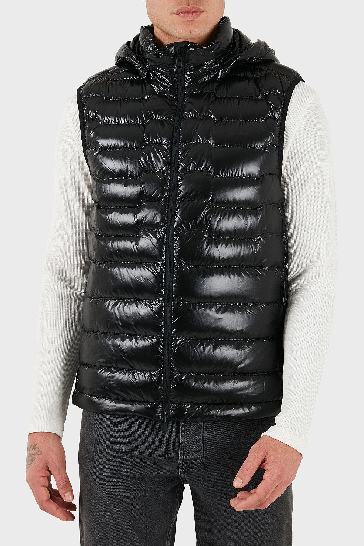 Boss Kapitoneli Regular Fit Kapüşonlu Su İtici Parlak Şişme Erkek Yelek 50548848 001 SİYAH - 5