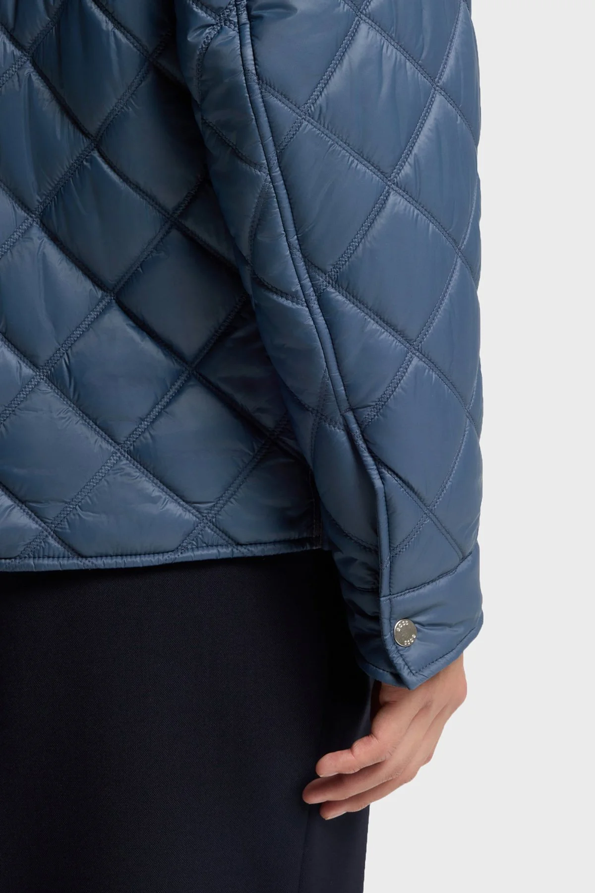 Boss Kapitoneli Relaxed Fit Klasik Yaka Su İtici Erkek Mont 50558841 468 LACİVERT - 5